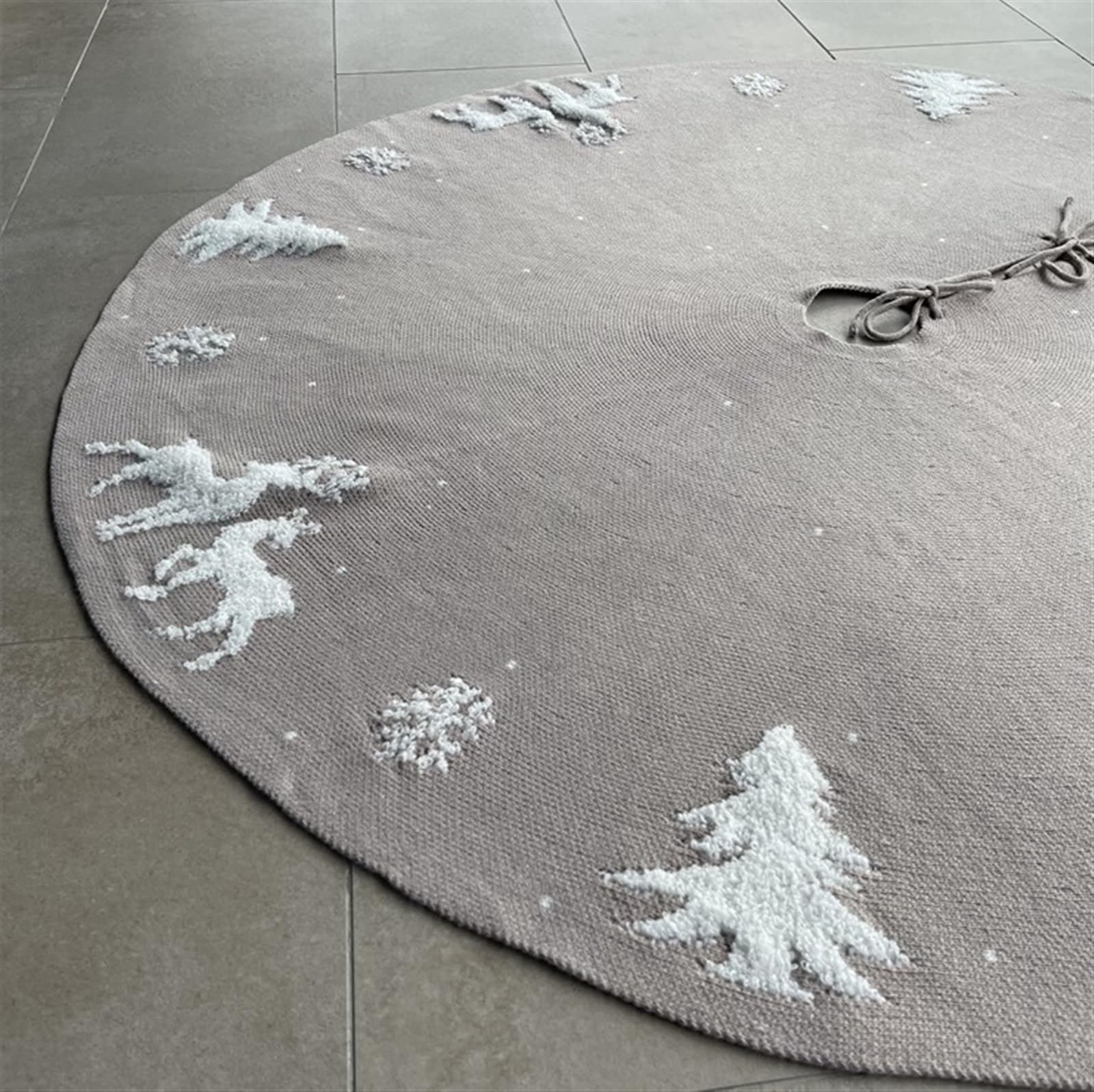 Tapis Sapin de Noel Jupe d'arbre De Noël Tricotée De 48 Pouces, Luxe pour Les Décorations De Maison De Fête De Vacances De Noël Vacances Rustiques Tapis(B)