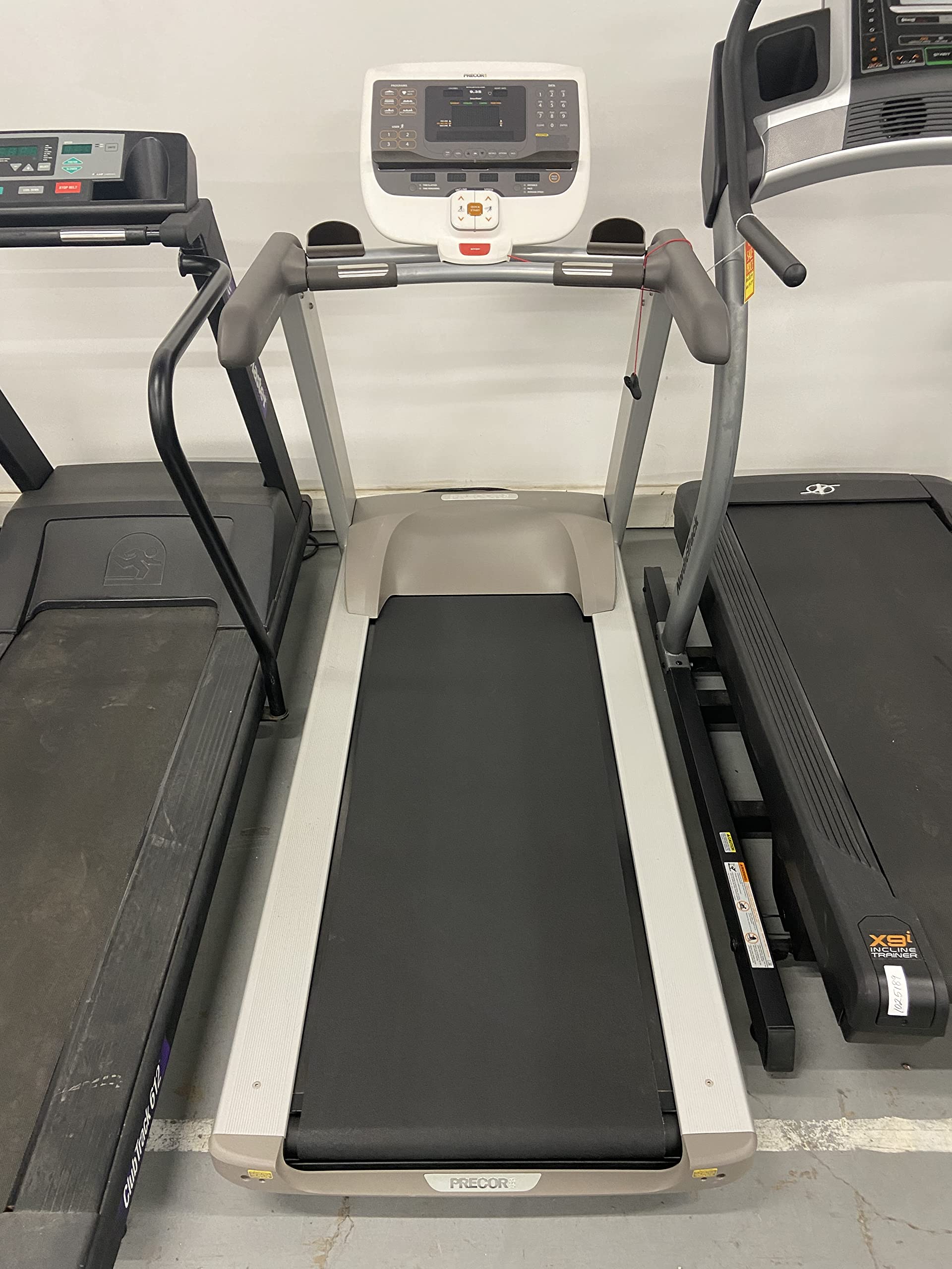 Precor 9.35 Premium Series Treadmill console