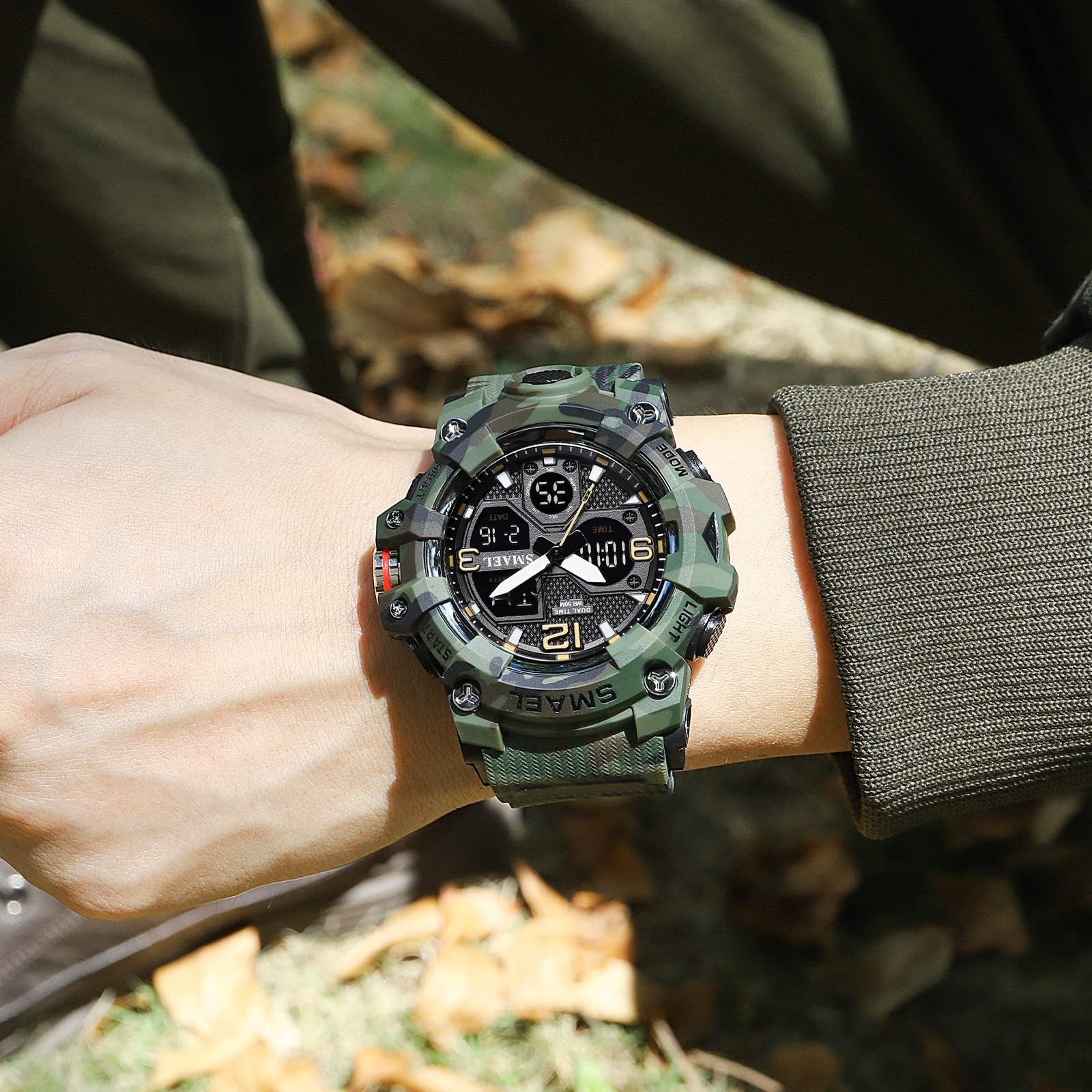 SMAEL 8008 Reloj de cuarzo deportivo resistente al agua, reloj de camuflaje de color dual digital (camuflaje verde), Camuflaje Verde