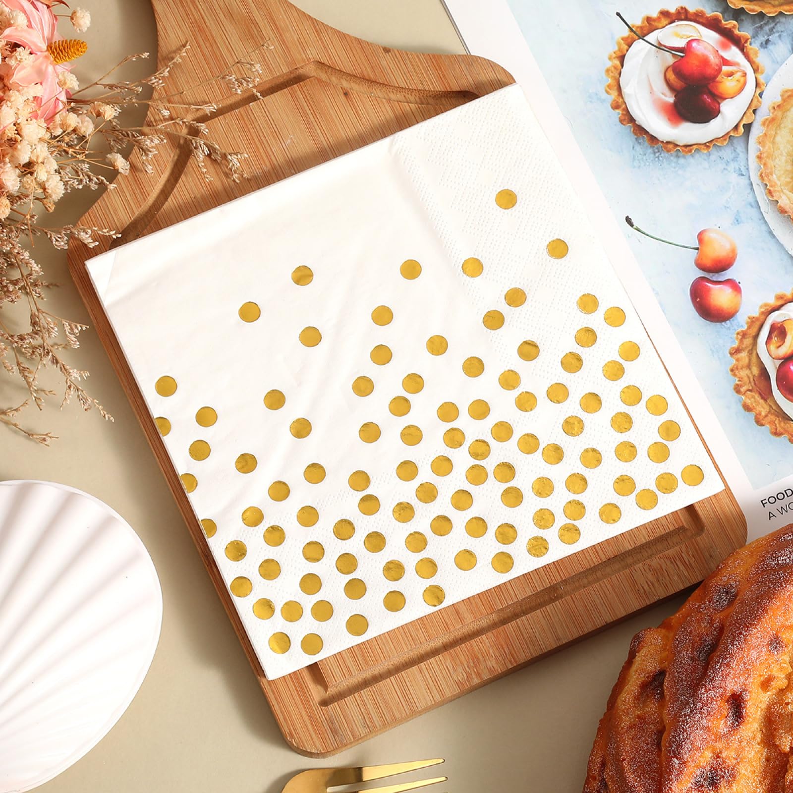 Tovaglioli di Carta Retro Oro Bianco Tovaglioli per Decoupage Decorati Tovaglioli Bar Compleanno Carta Lgienica Tovagliolo Decorazione Da Tavola Usa e getta Per Matrimoni Feste 30 Packs(33x33cm)