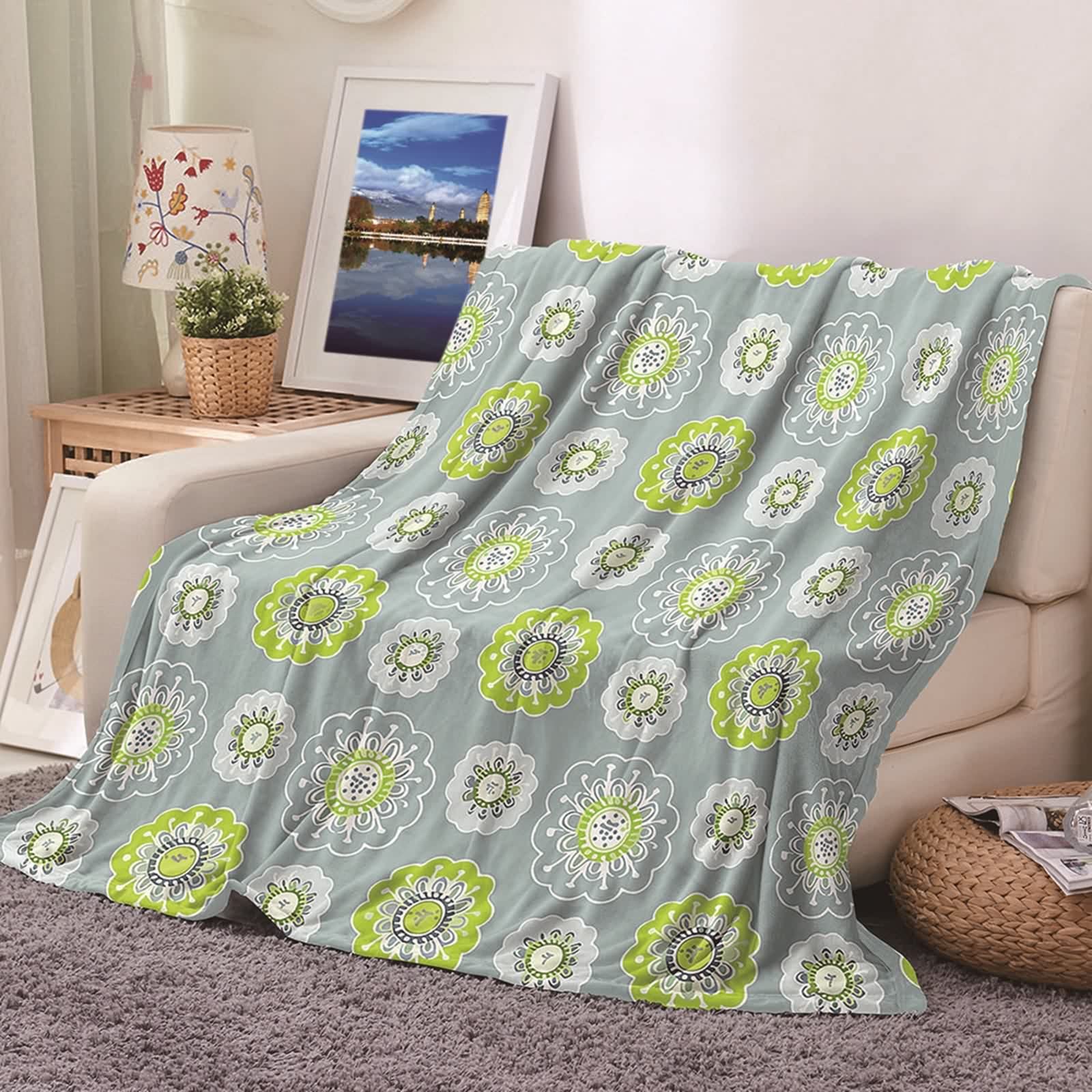 Couverture polaire en flannel contre le froid plaid floral 100x150cm doux pour canapé