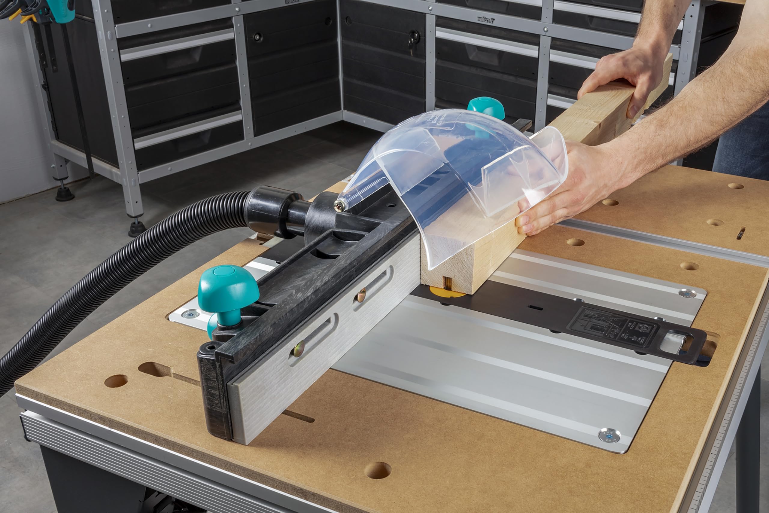 wolfcraft Maschinentisch Master Cut 2200 I 6907000 I 4-in1-Maschinentisch für den Einsatz als Tischkreissäge, Stichsägetisch, Arbeitsstation und optional als Frästisch