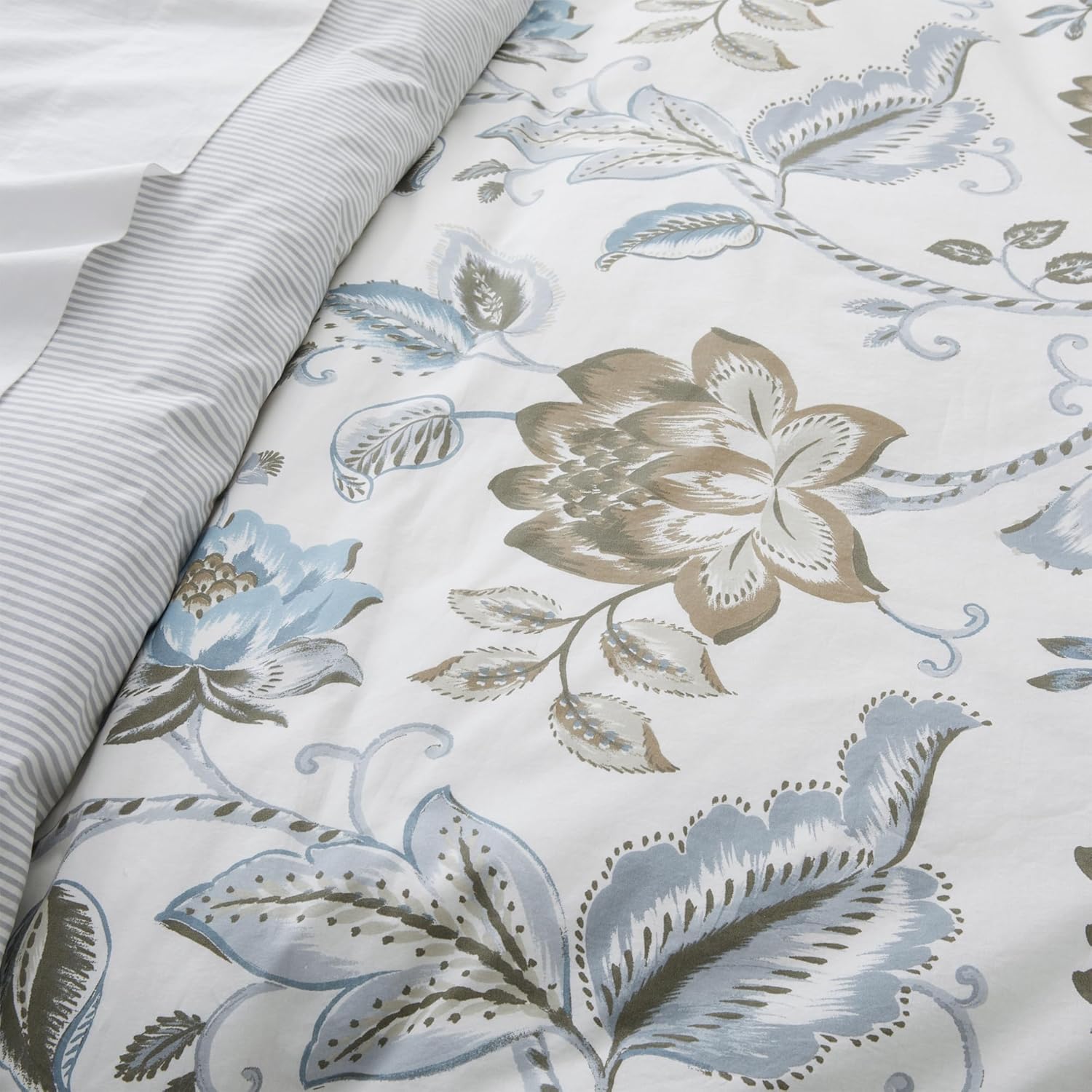 Levtex Home - Maileen Neutral Blue Comforter Set - Full/Queen Comforter (90x94in) and 2 Standard Shams (20x26in) - Floral Vine Design - Neutral Tones - Cotton with Polyester Fill | Reversible, Breathable material