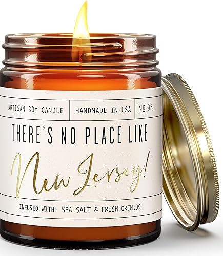 Vista 220 de Regalos de Nueva York, decoración de Nueva York para el hogar – 'There No Place Like New York Candle, con manzana jugosa, canela y calabaza I New