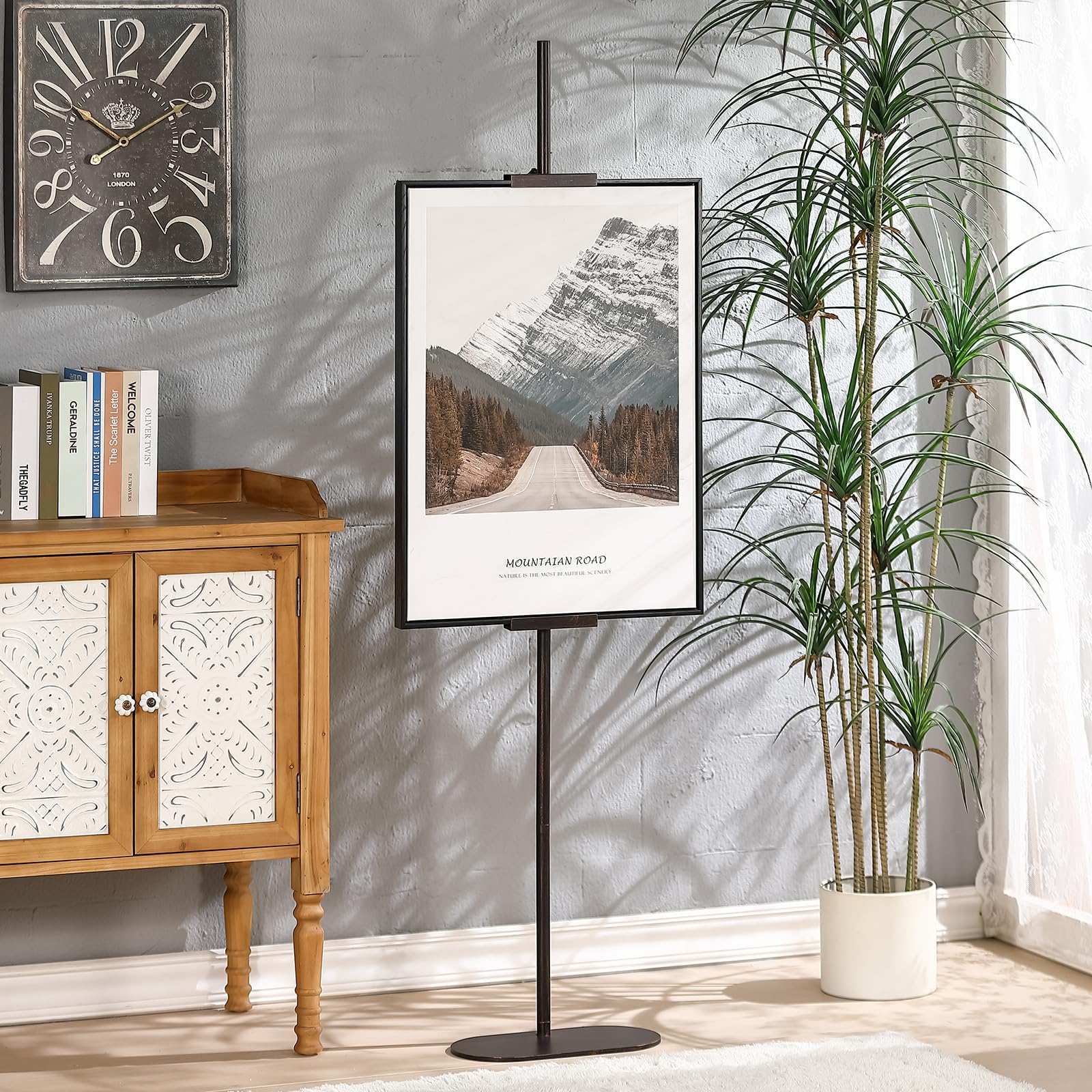 Ironlux Adjustable Gold Easel Stand - Heavy Duty Tabletop Display For Art, Photos & Signs Up To 28\"