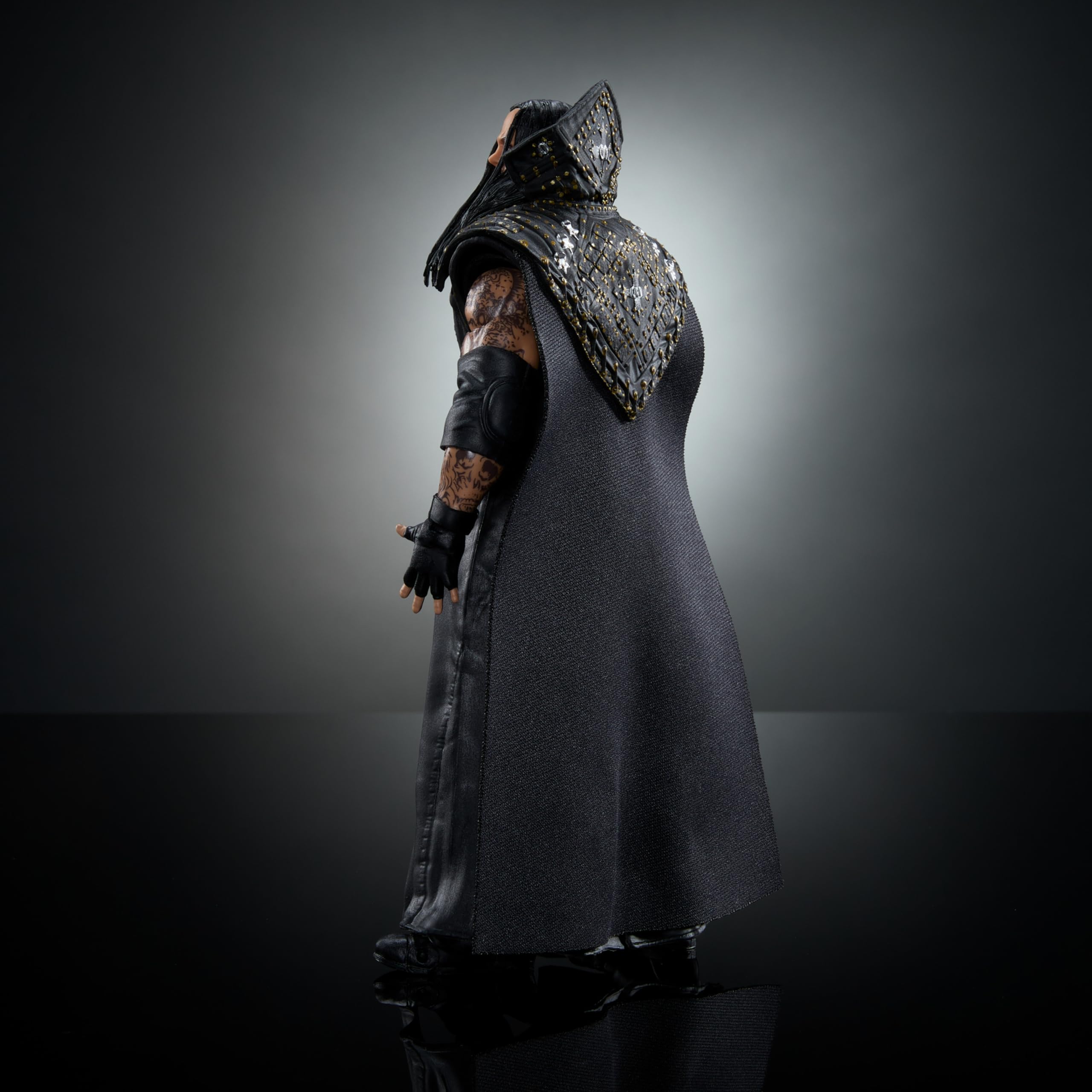 Mattel WWE Ultimate Edition Actionfigur & Zubehör Set, Undertaker 15,2 cm Sammlerstück mit 30 Gelenkpunkten, austauschbaren Teilen & Entrance Gear