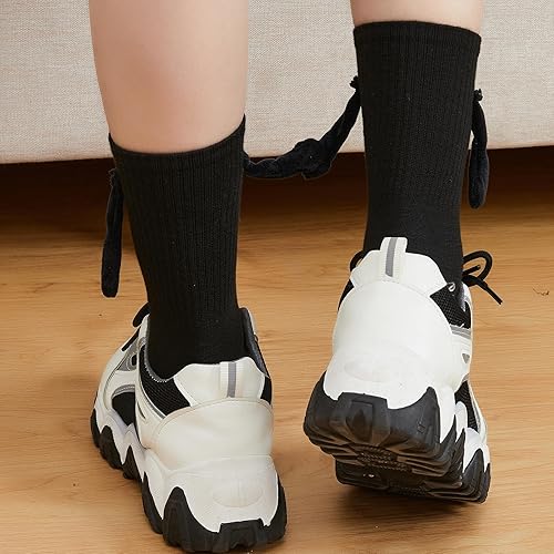 Miniatura 5 de Color Land 2 Pairs Cute Hand in Hand Magnetic Socks Fun 3D Eye Funny Ankle Socks with Magnetic Hands Holding Sock