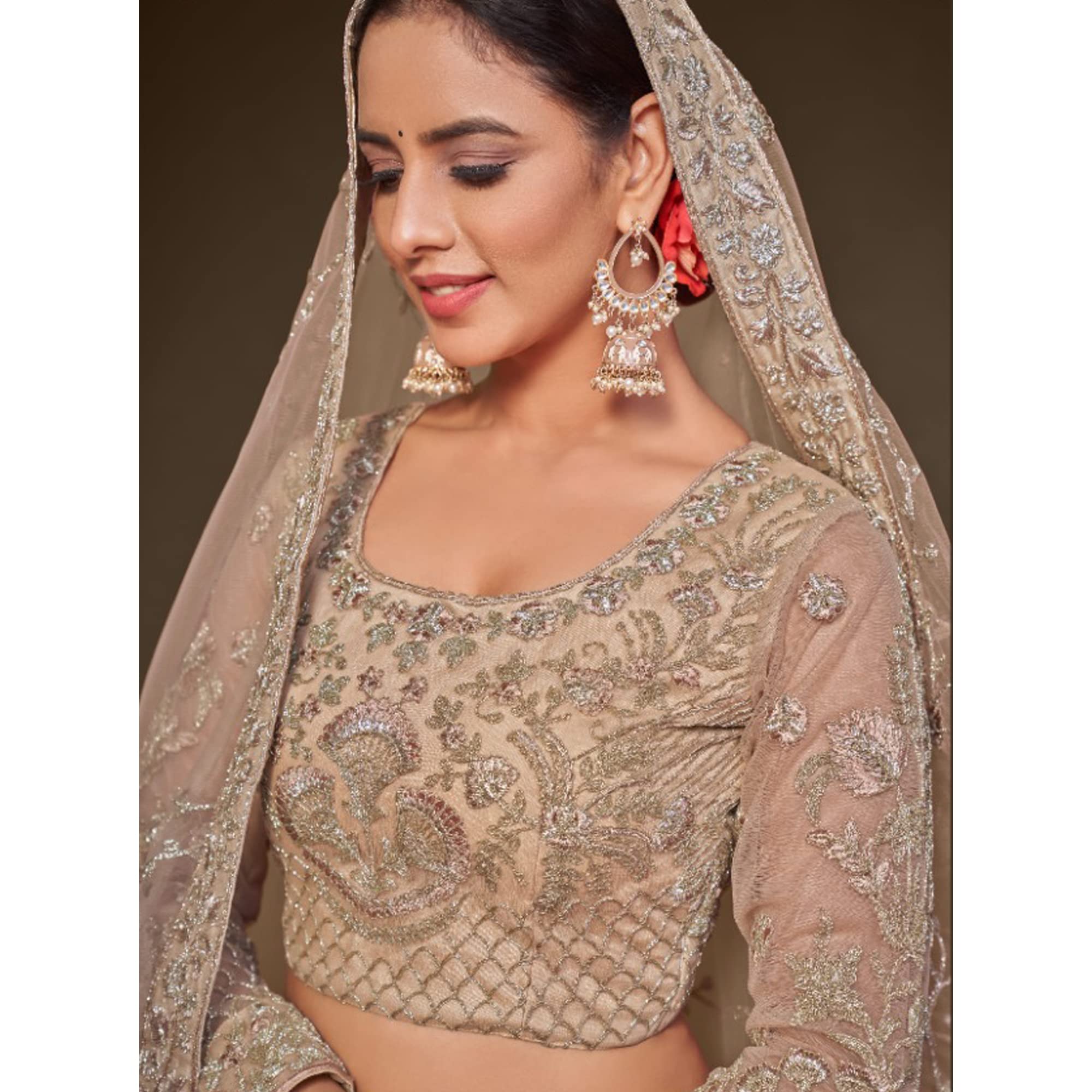 Indische pakistanische Designerin Lehengha Choli Ready to Wear Sangeet Function Wear Heavy Choli