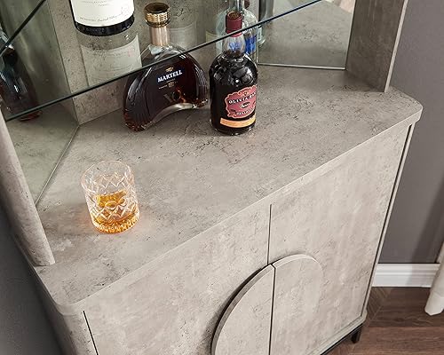 Miniatura 7 de Home Source Armario de licor de 68 pulgadas con asas de media luna y base de metal, ideal para bares y gabinetes de vino, espacio de almacenamiento