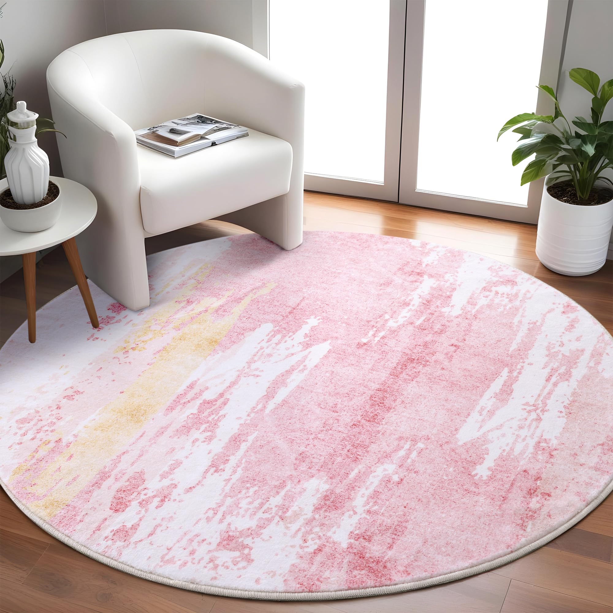 Tapis rond lavable de 1,2m idéal pour un salon rose moderne chaleureux