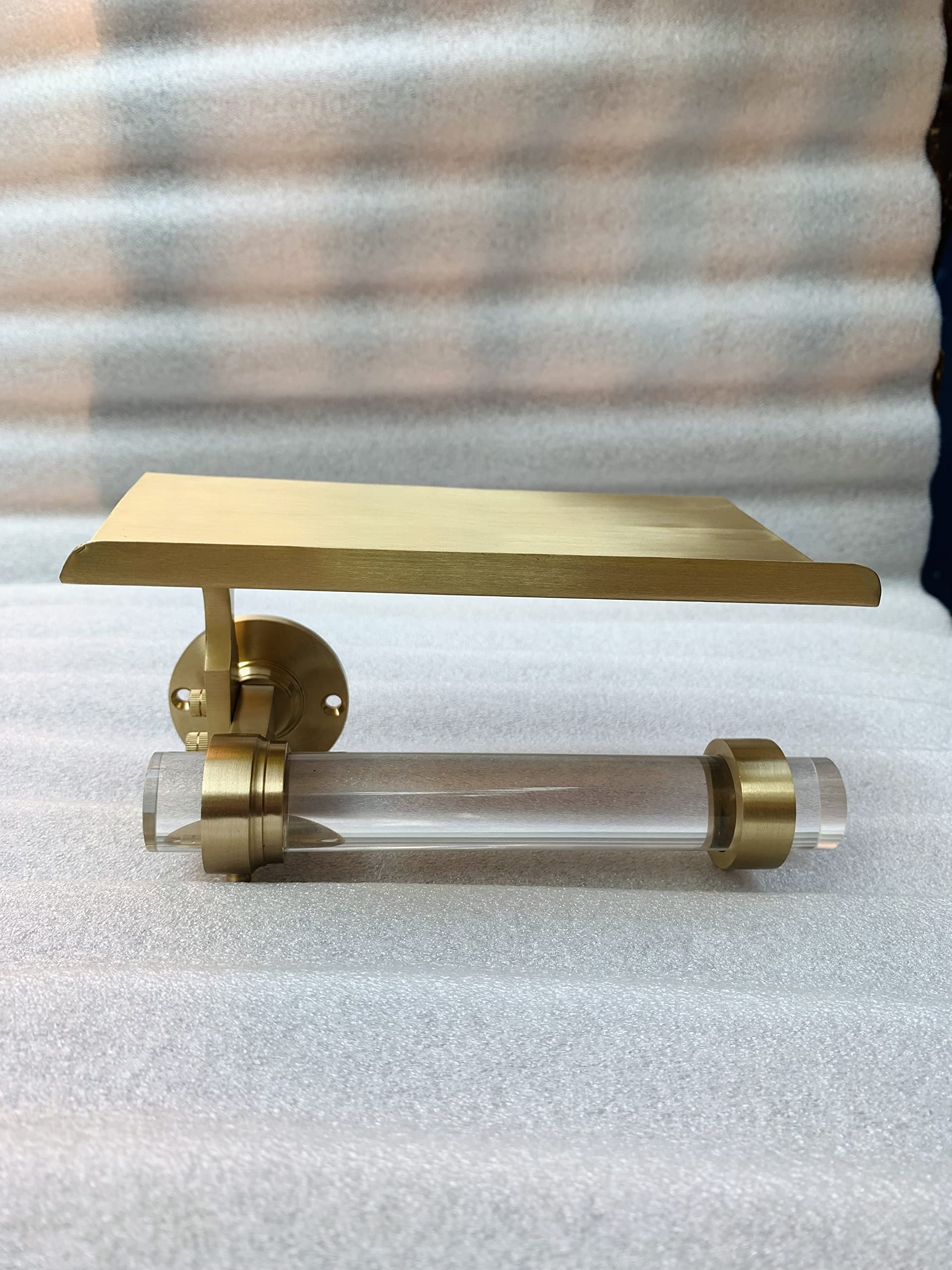 Portarotolo in ottone spazzolato con ripiano - Lucite Porta carta igienica da bagno