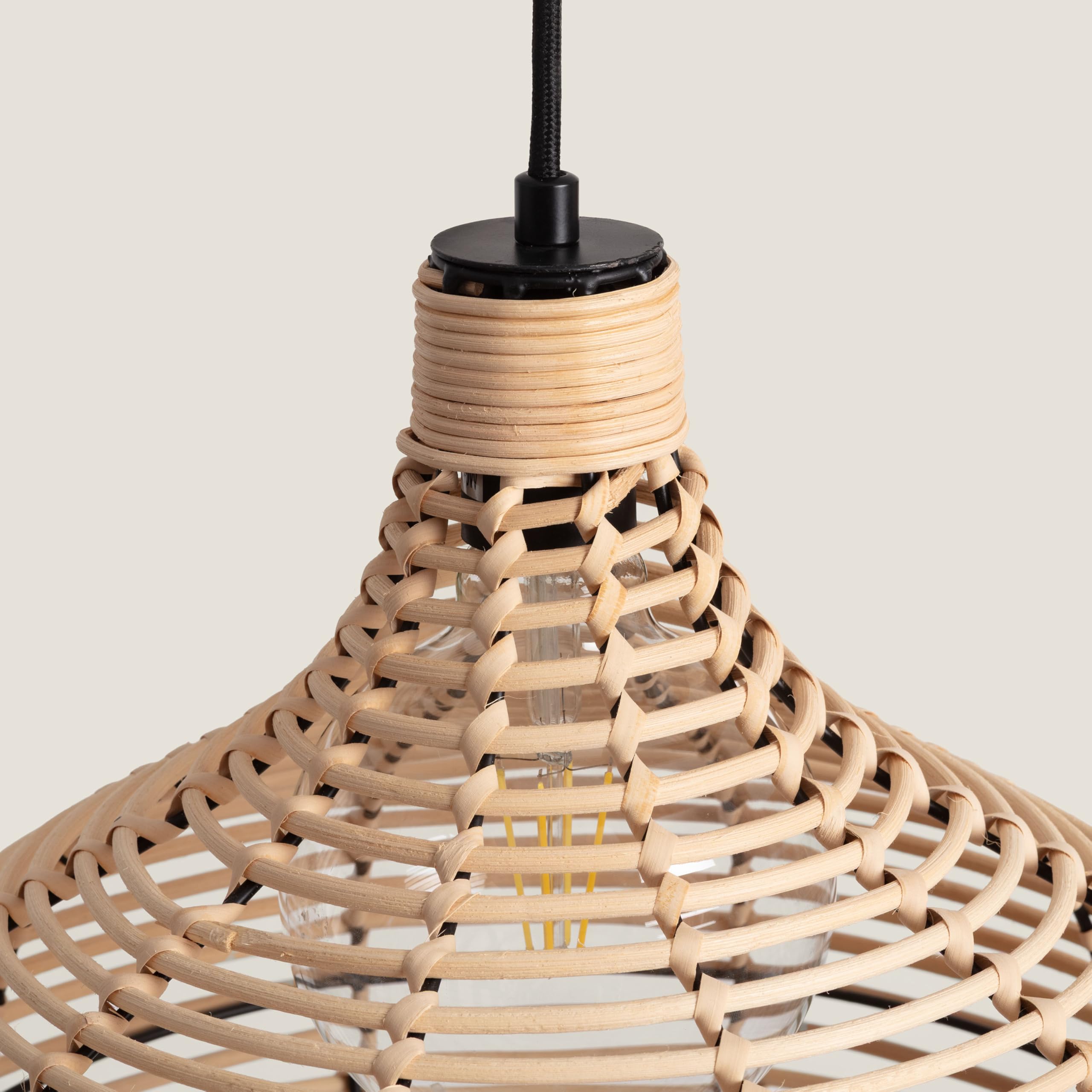 LEDKIA LIGHTING - Lámpara Colgante Ratán Yantai | Diseño Boho-Chic | Compatible con Bombillas LED E27 | Ideal para Salón; Dormitorio; Cocina | Natural