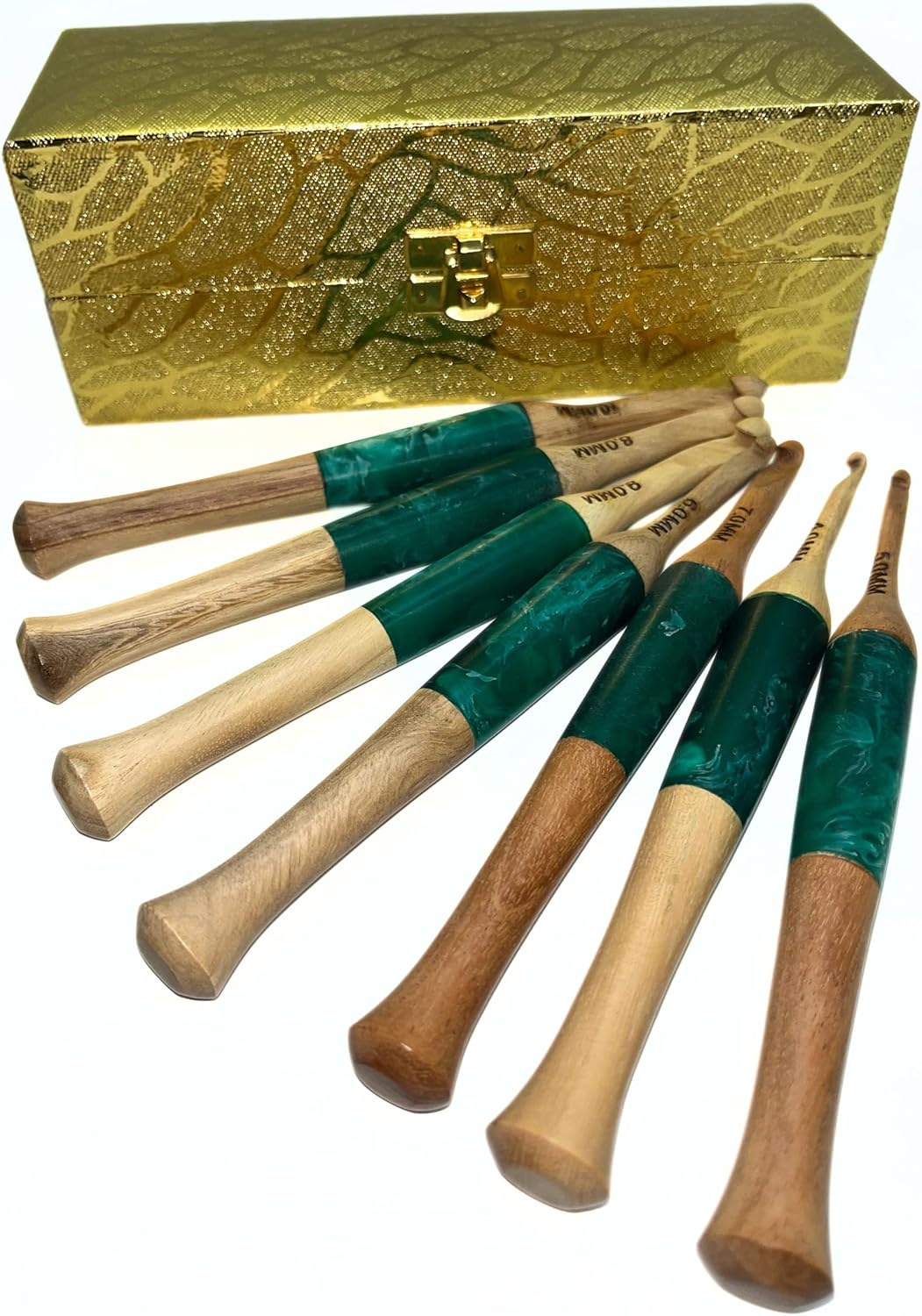 Crochet Hook Set, Including 7 US Size Soft Handle Resin Wood Hooks Crochet Hooks & 7 Pcs Accessories with Golden Storage Box