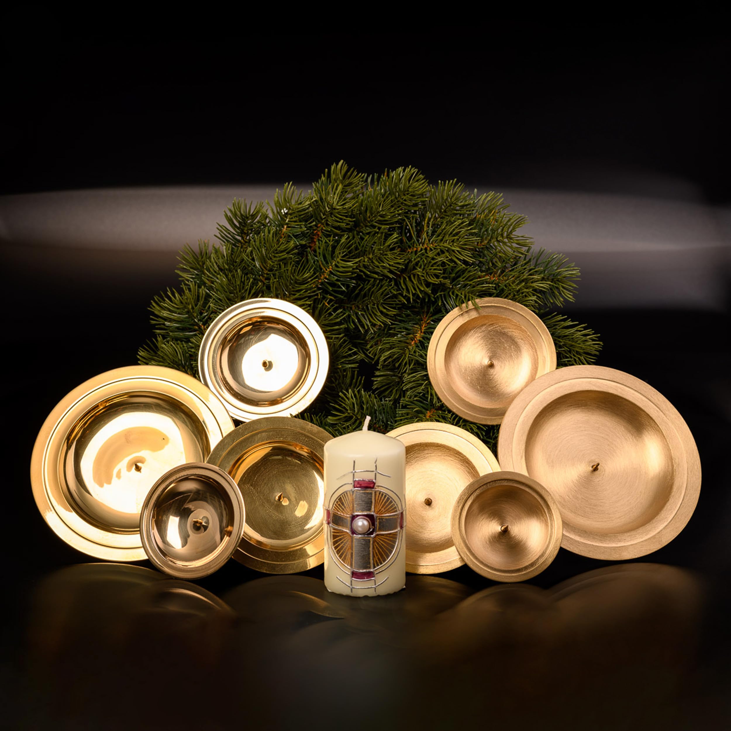 NKlaus 4x corona d'Avvento piatto candela Ø10cm corona d'Avvento con spina ottone decorazione oro 10660