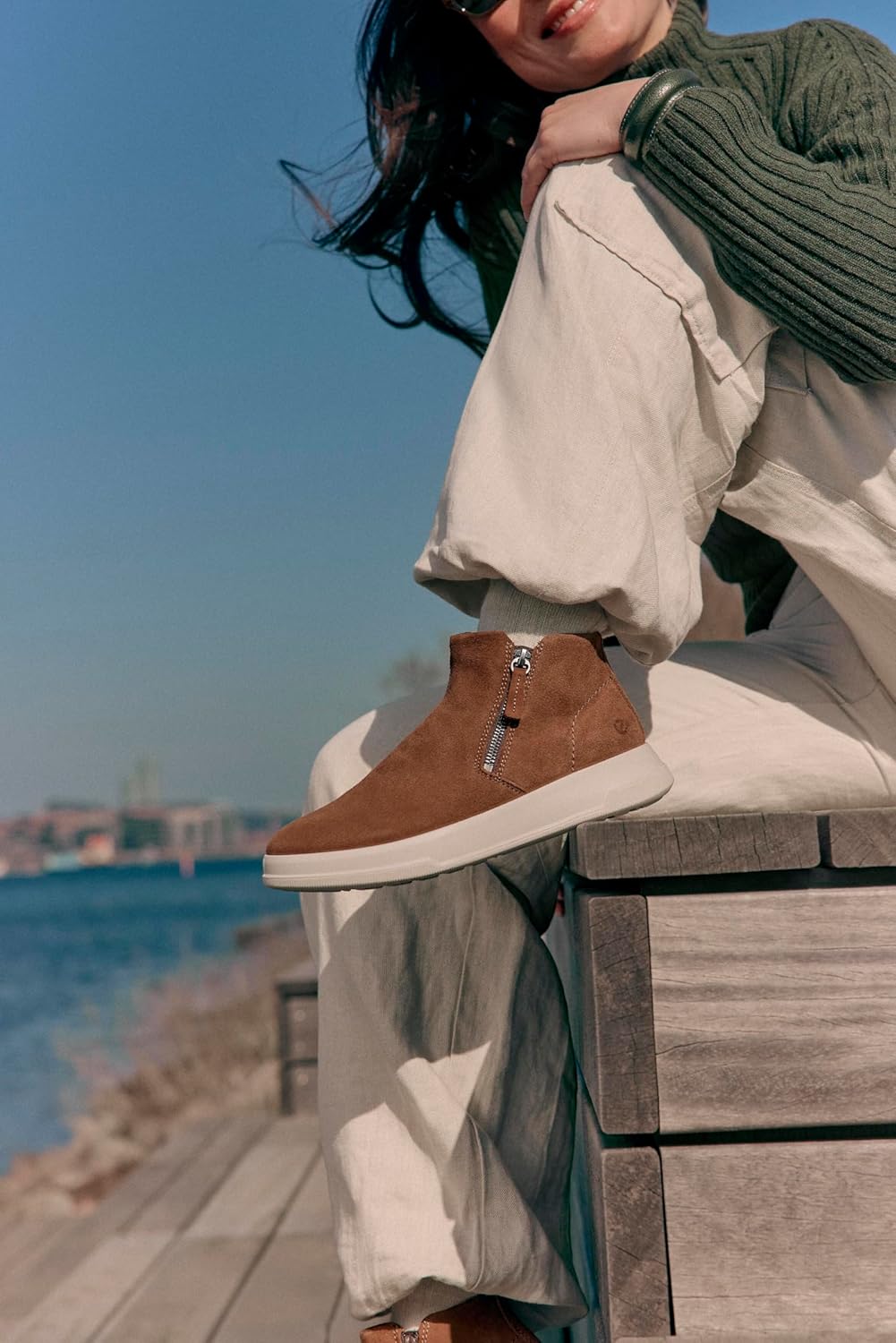 ECCO Women's Move Zip Bootie