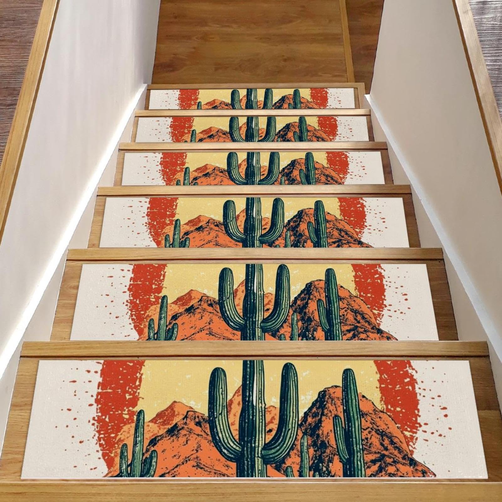 Marches d'escalier antidérapantes pour éviter les chutes sur escalier en bois intérieur