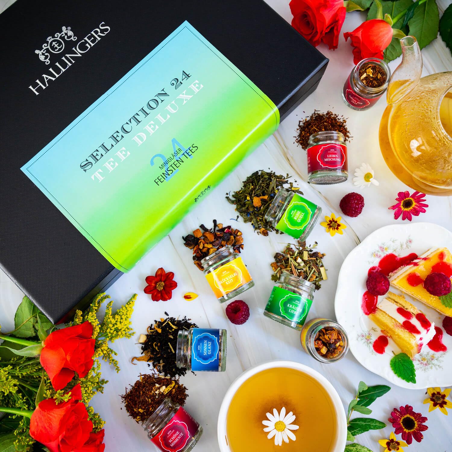 Hallingers Genuss Manufaktur Tee Geschenk-Set - 24 Sorten premium loser Tee Probierset in edler Geschenkbox mit Rezept-Booklet "Tee Deluxe Sele...", Geschenkidee für Frauen Männer