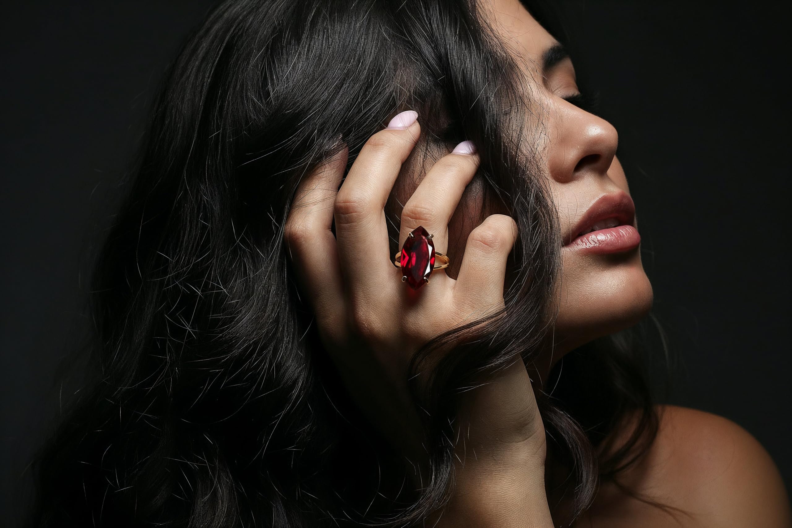 14-Karätiger Goldring mit Granat – Facettierter roter Edelstein im Marquise-Schliff – Vintage-Ring für Damen mit dem Geburtsstein des Monats Januar