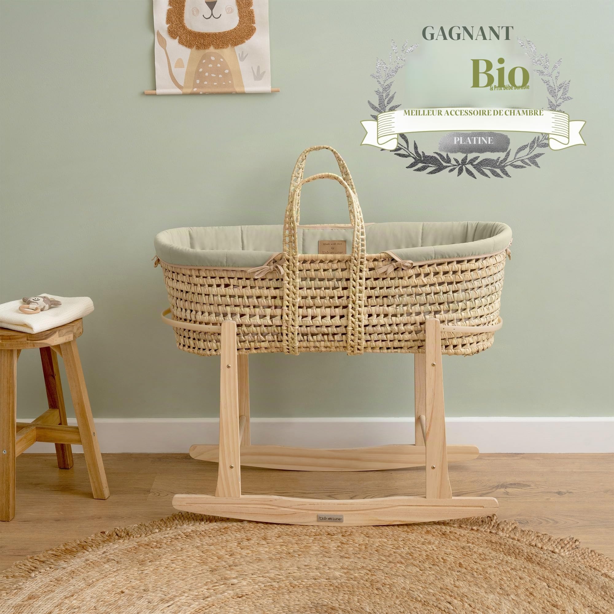 Clair de Lune Couffin en Palmier Bio avec Support à Bascule Naturel, couffin pour bébé primé 75 x 28 cm (Vert Sauge)