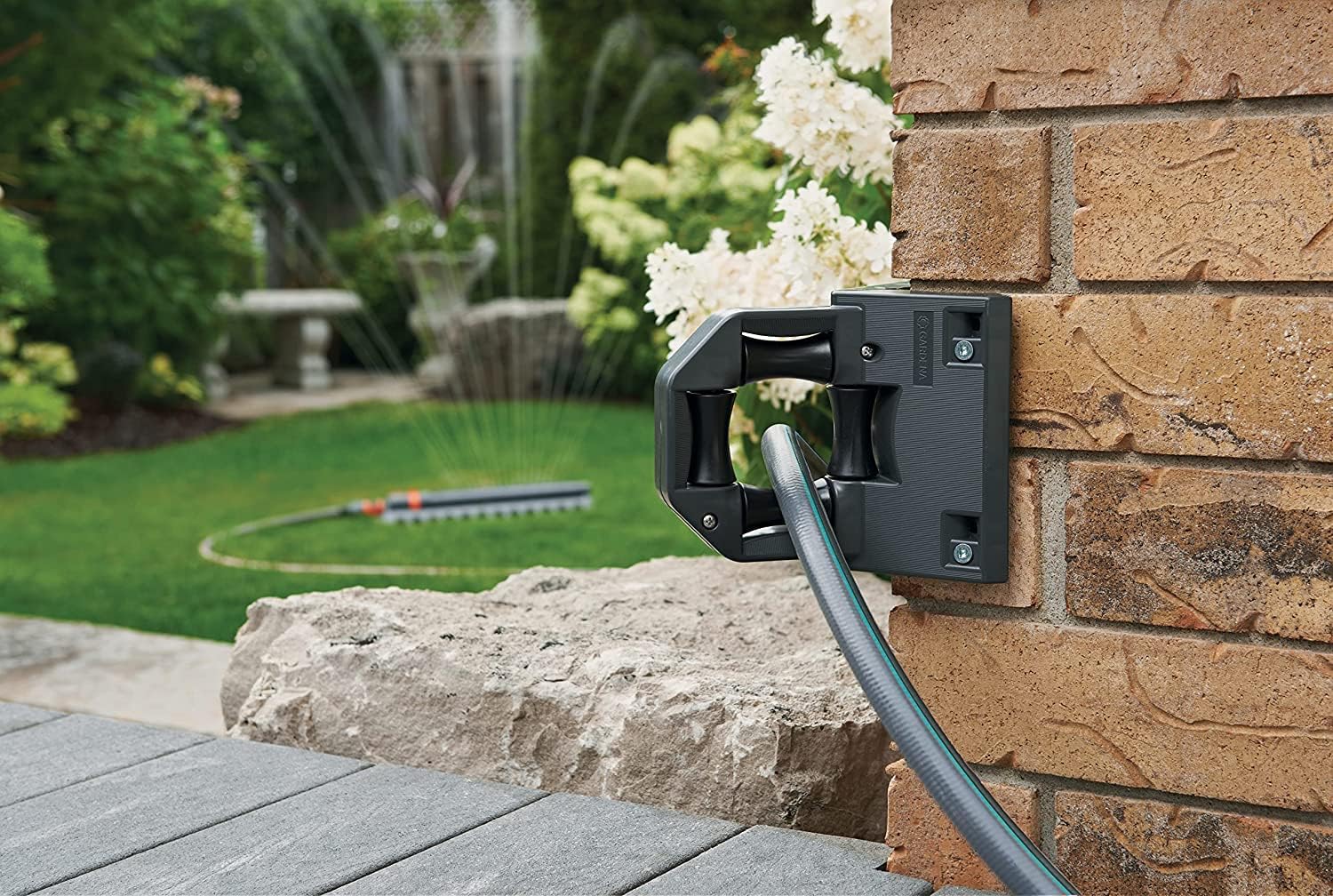 GARDENA 8055 - 100 Foot Wall Mounted Retractable Reel with Hose Guide, Automatic retraction for easy watering : Everything Else