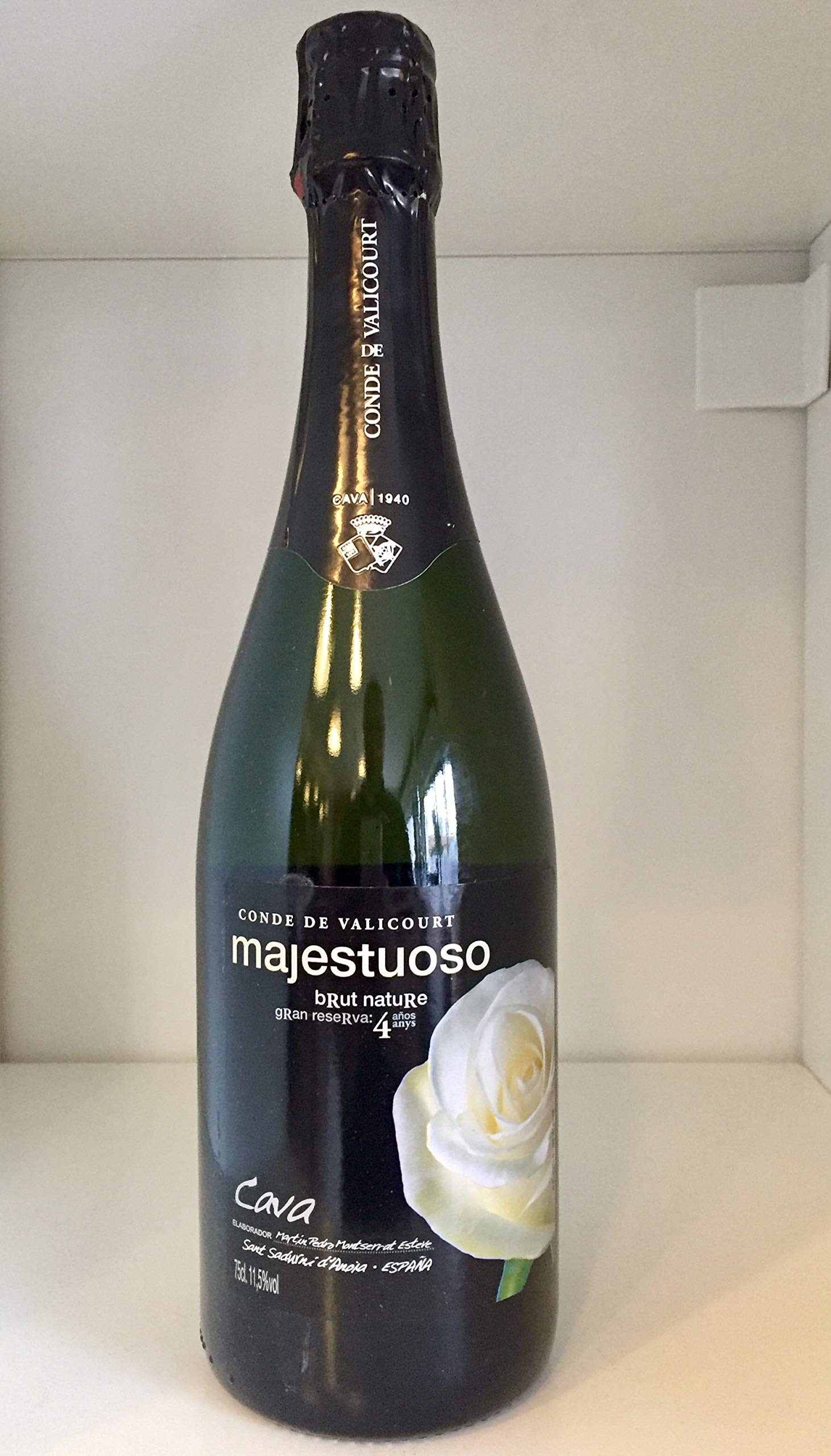 CAVA CONDE DE VALICOURT CUVEE MAJESTUOSO - SPAGNA - 48 MESI DI AFFINAMENTO SUI LIEVITI - LA PIU' PICCOLA CANTINA DEL PEDENES - 0,75L - BEST SELLERS DIVINAMENTE FRANCIA®