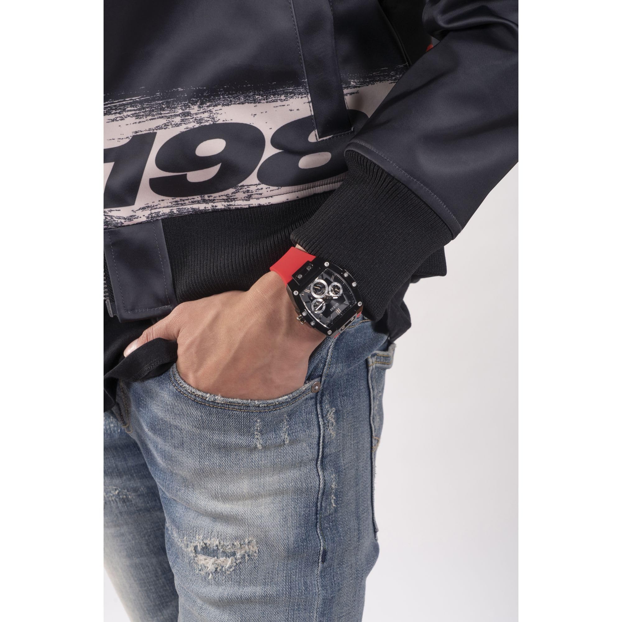 GUESS Men's Trend Tonneau 43mm Watch