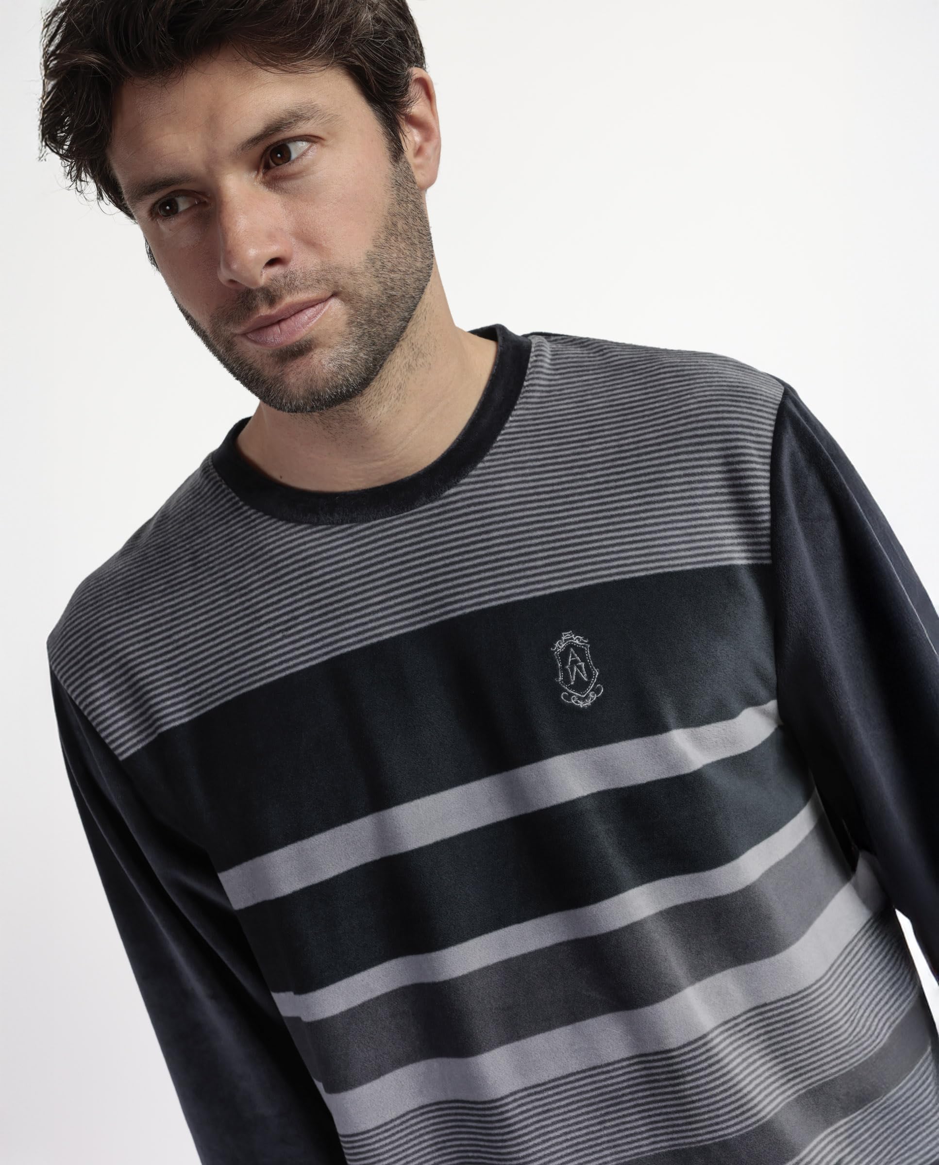 ADMAS Classic Pijama Manga Larga Terciopelo Velvet Stripe Hype para Hombre