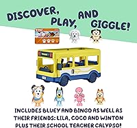 Vista 3 de Bluey Bus + Mates, figuras de 2.5-3 pulgadas Exclusivo de Yaxa