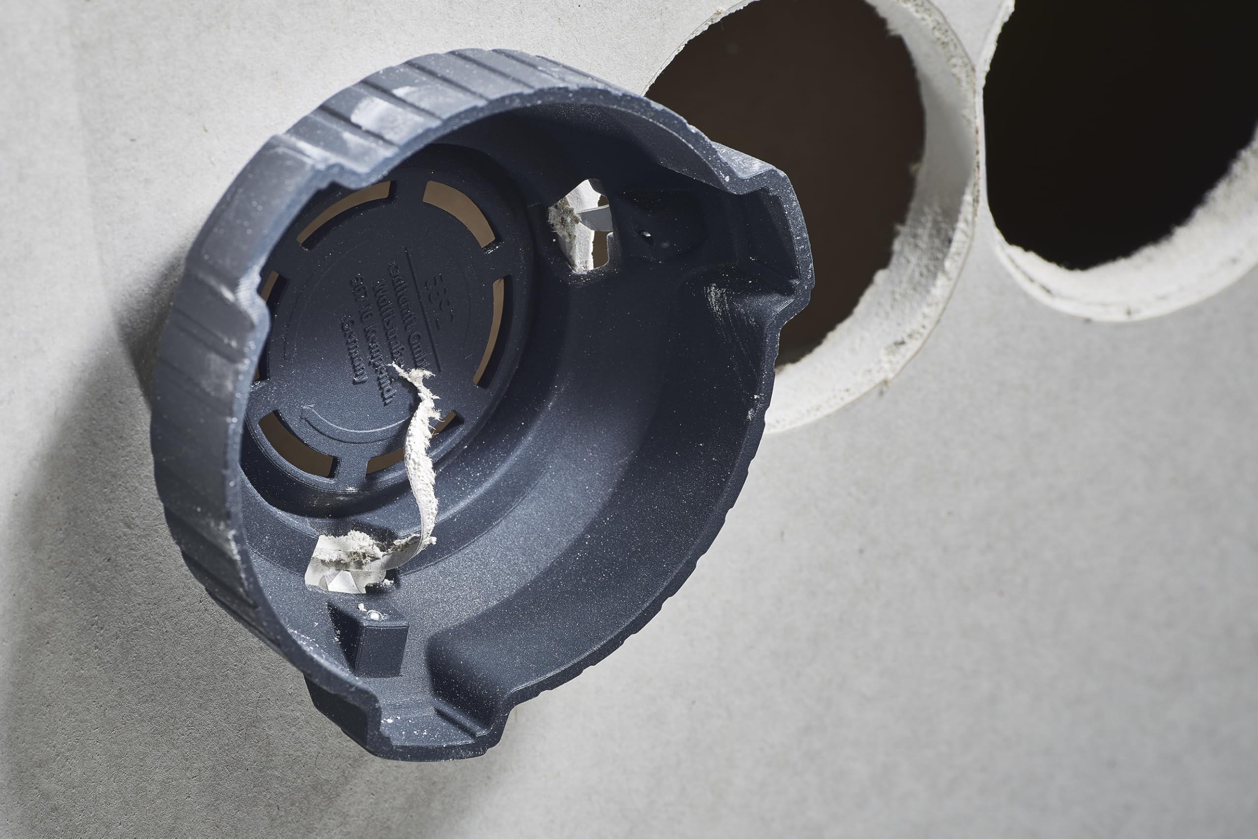 wolfcraft Avellanador de canto para placa de yeso, Ø 68 mm I 5892000 I Para la instalación a ras de cajas de enchufe para placa de yeso I Acabado perfecto sin rebordes en cada agujero