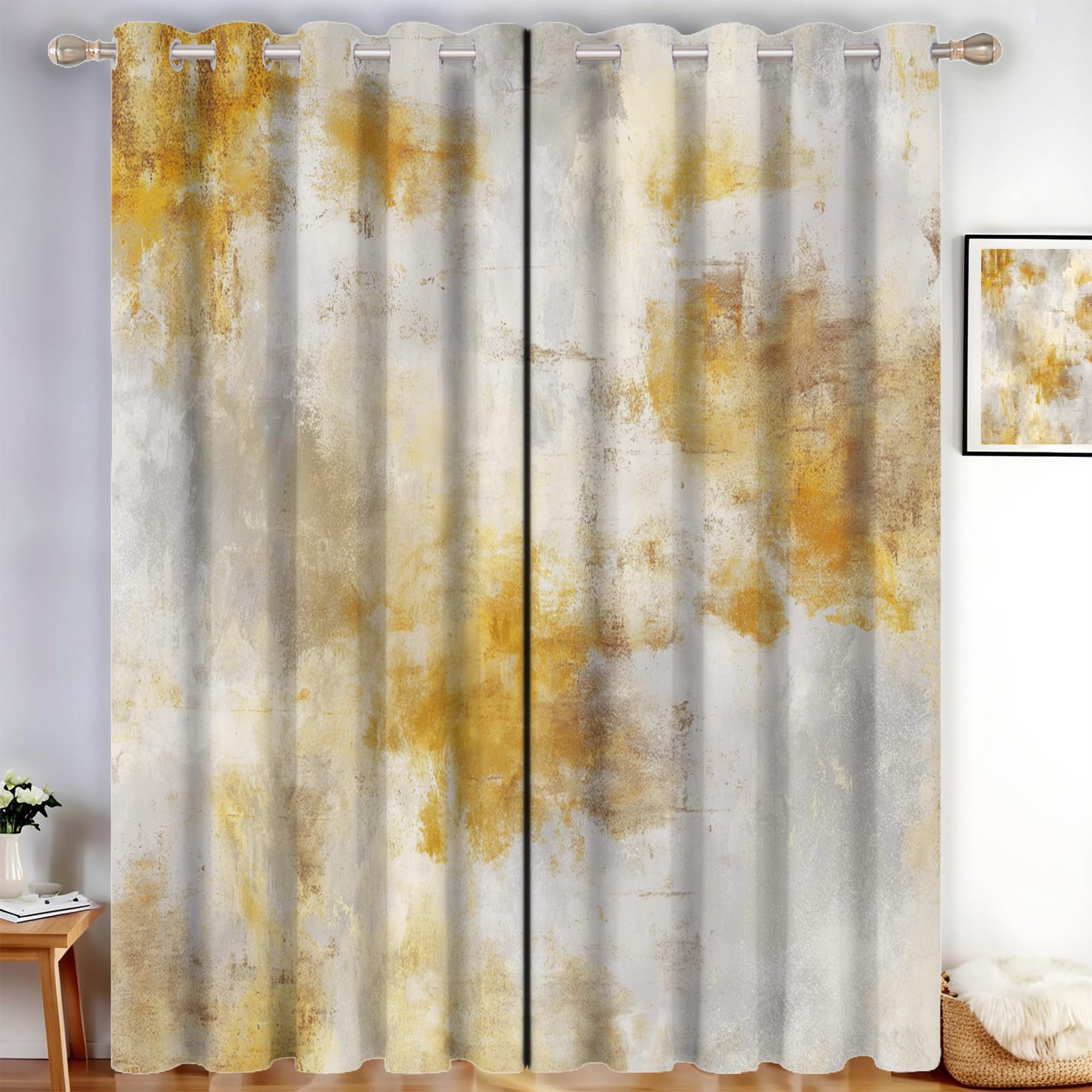 Rideaux motifs abstraits or pour l'ambiance chaleureuse du salon et de la chambre