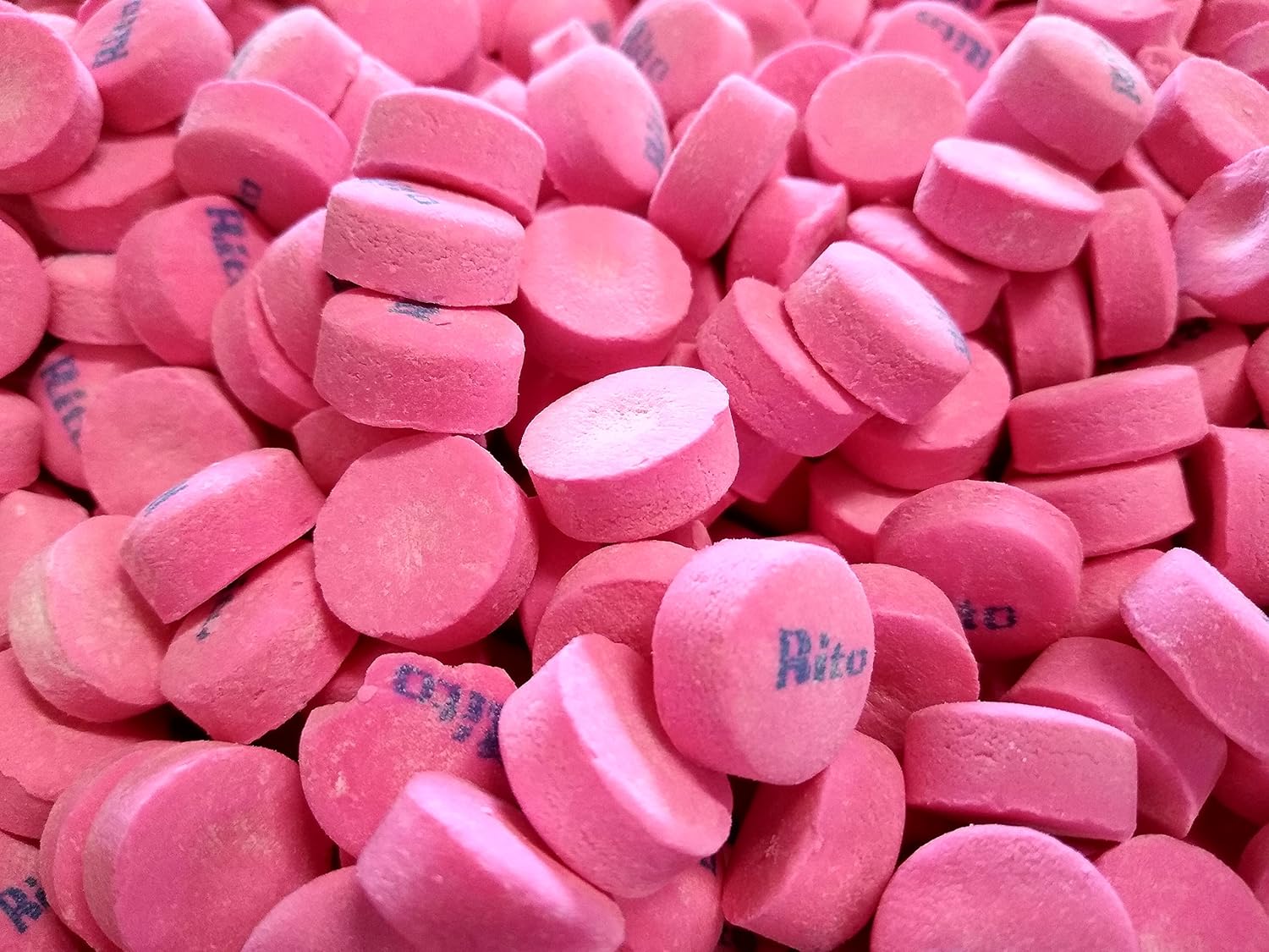 Rito's Pink Wintergreen Mints 2lb - Perfect for After Dinner Fresh Delicious Bulk Candy