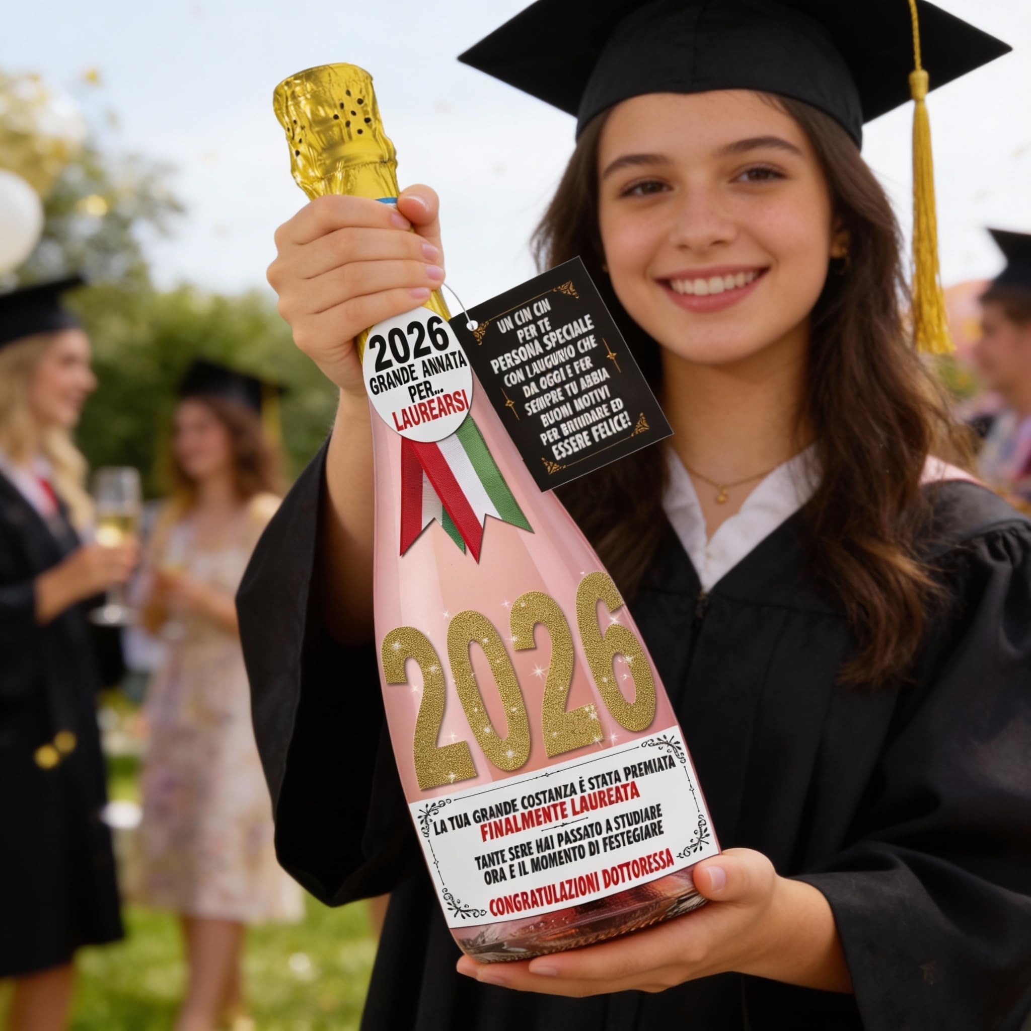 Bottiglia di Prosecco D.O.C. Millesimato Rosé per la Laurea di un'amica
