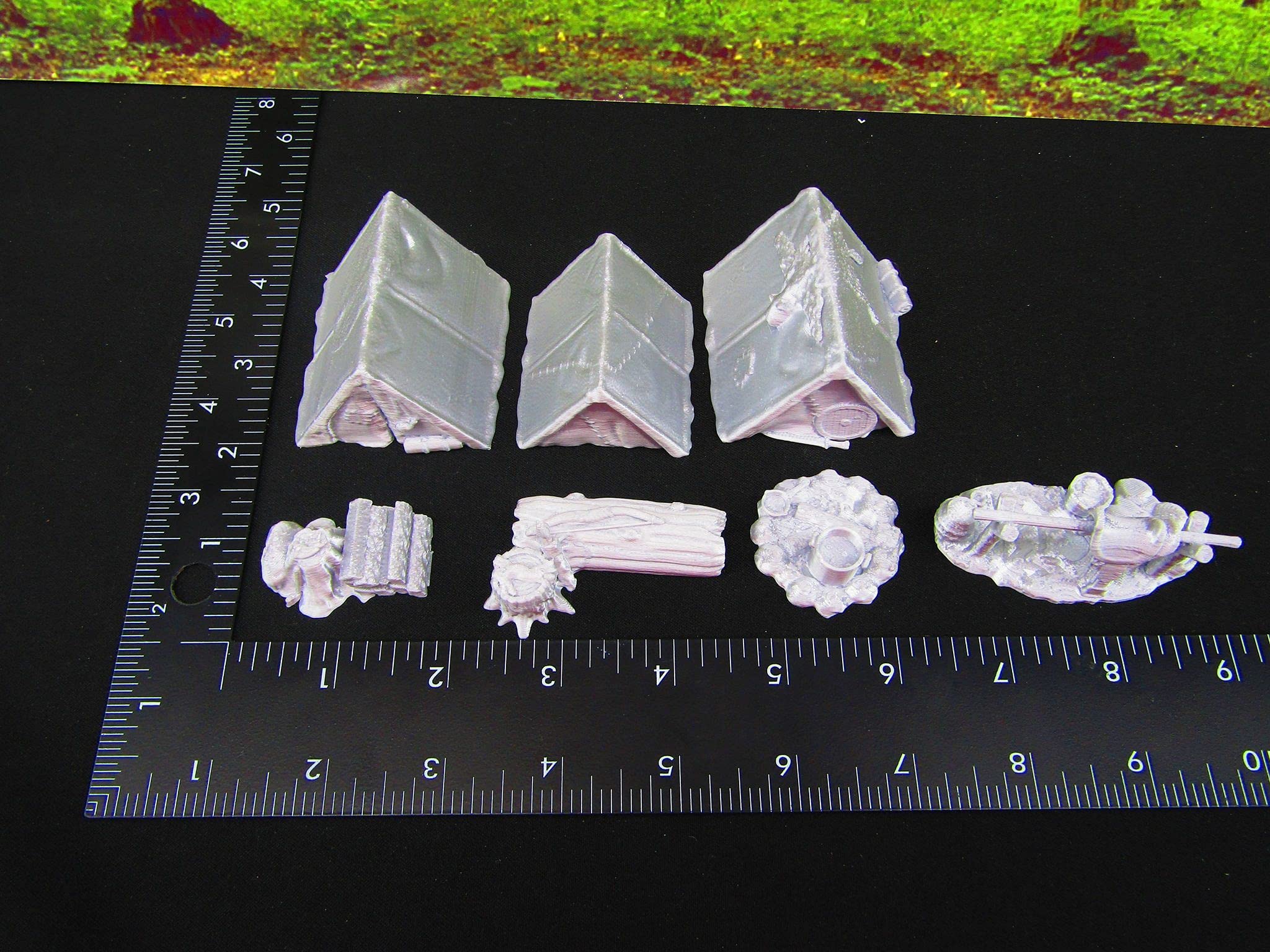 Hero's Hoard Adventurer's Camp w/ Tents Campfire and More 28mm Miniature Hero's Scale Scatter Terrain RPG Tabletop Fantasy Games Dungeon's and Dragons