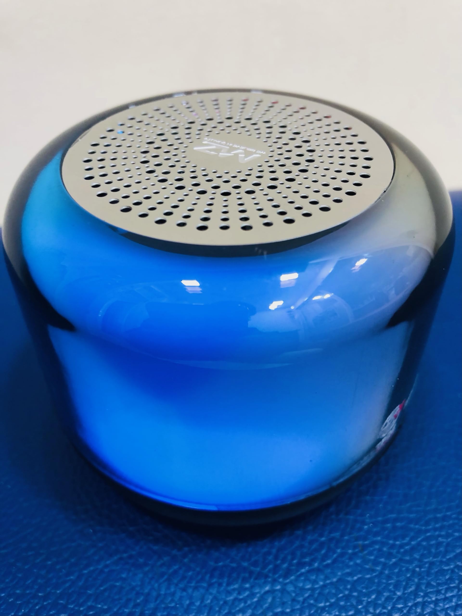 The Platinum Ocean Company MZ M1 Wireless Bluetooth Speaker RGB Light Bluetooth 5.0 Wireless Surround Sound subwoofer Speaker 5H Playtime