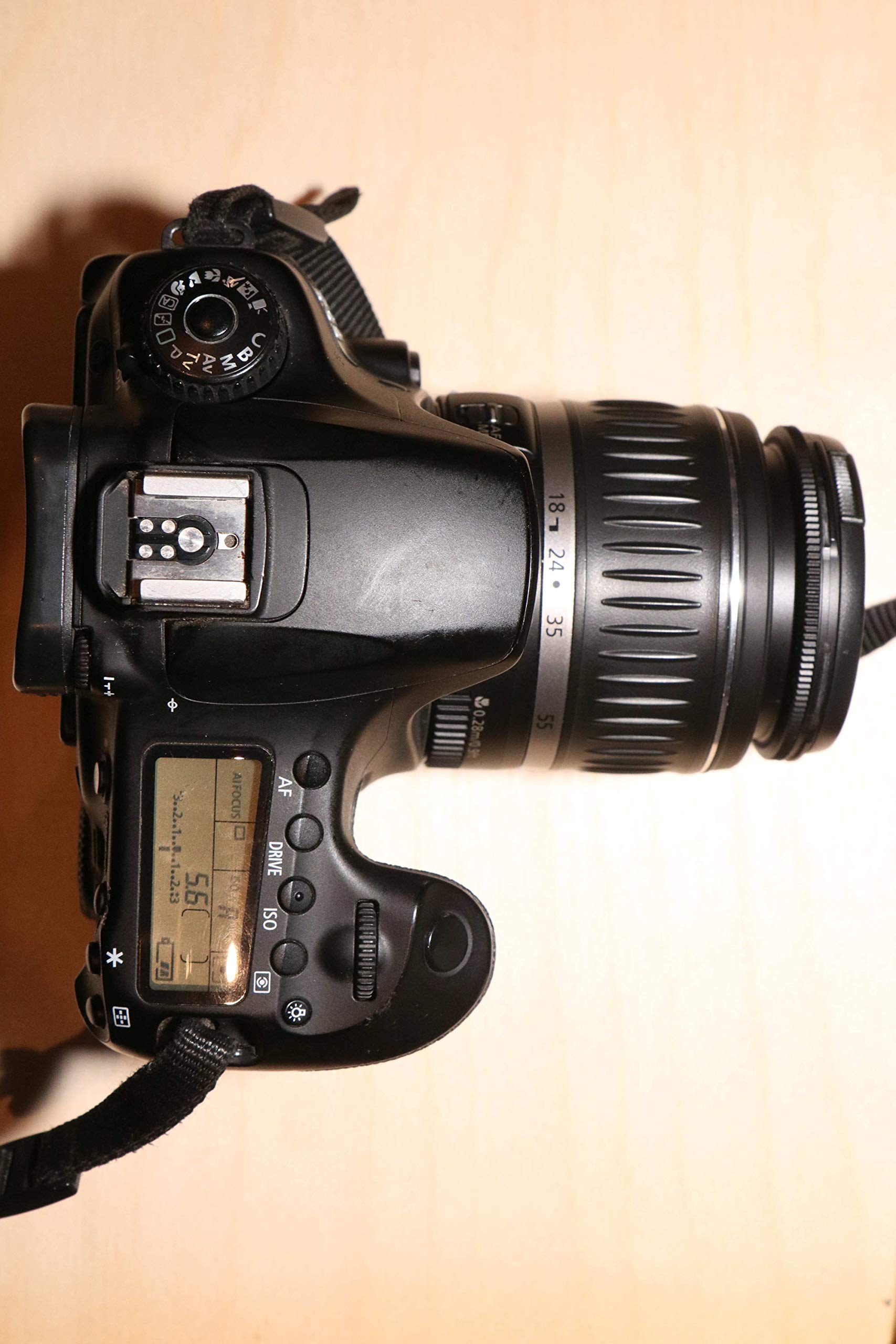 Canon EOS 60D Appareil photo numérique Reflex 18 Mpix Kit Objectif 18-55mm IS Noir