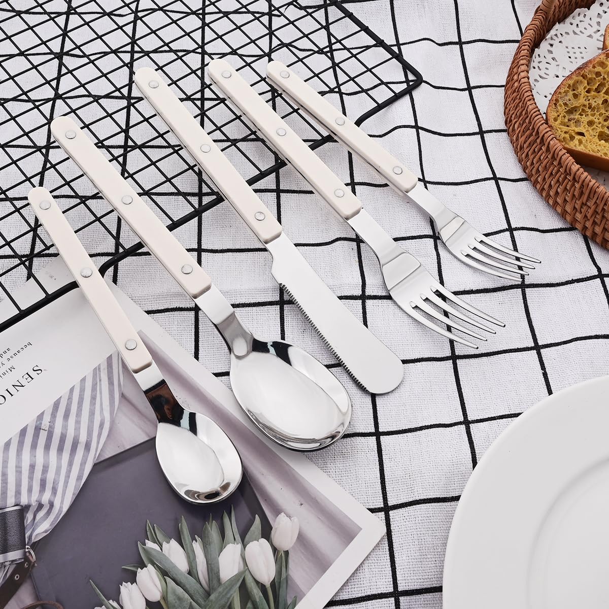 BRIIEC 6 Pieces Stainless Steel Dessert Spoons Set Salad Spoons, Ice Cream Spoons Set, Mirror Spreader Flatware Cutlery Set with Rivet Retro Handle, Dishwasher Safe