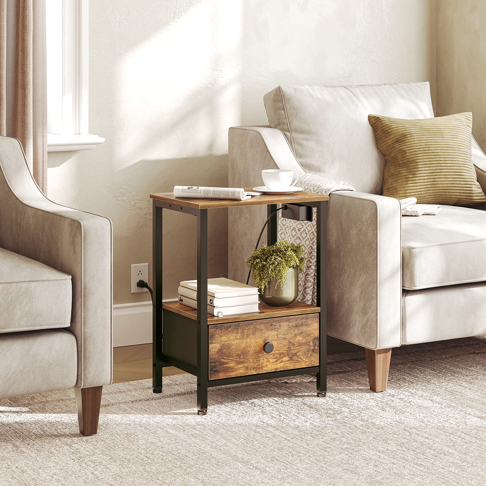 YATINEY End Tables Set of 2, Nightstands with Charging Station and USB Ports, End Side Tables with Drawer and Storage Shelves, Industrial Bedside Tables, for Living Room, Bedroom ET01L2BR