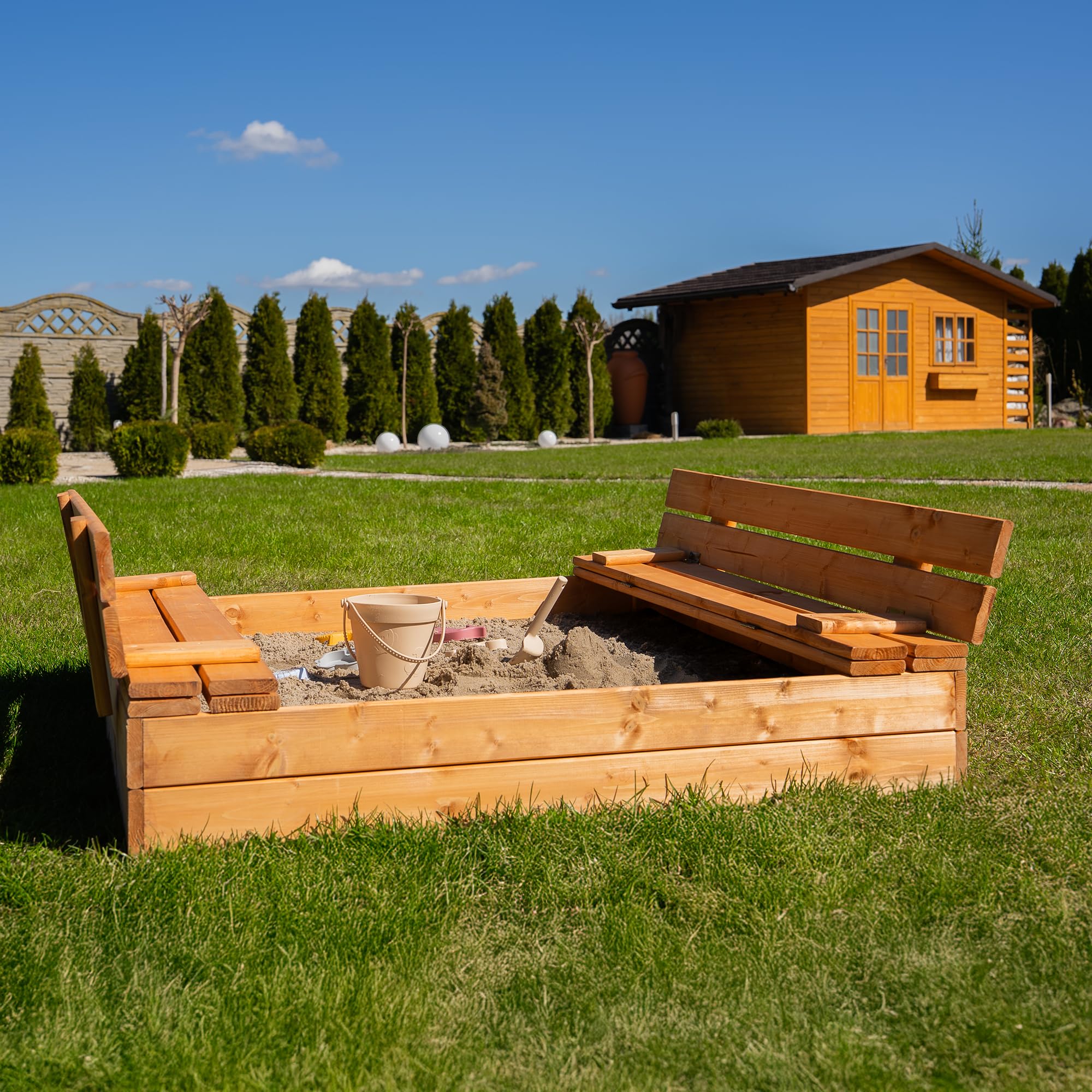 MAMOI Sandbox con coperchio 120 x 120 cm, cassetta di sabbia impregnata con panche in legno, copertura per panchine 150 x 150 cm