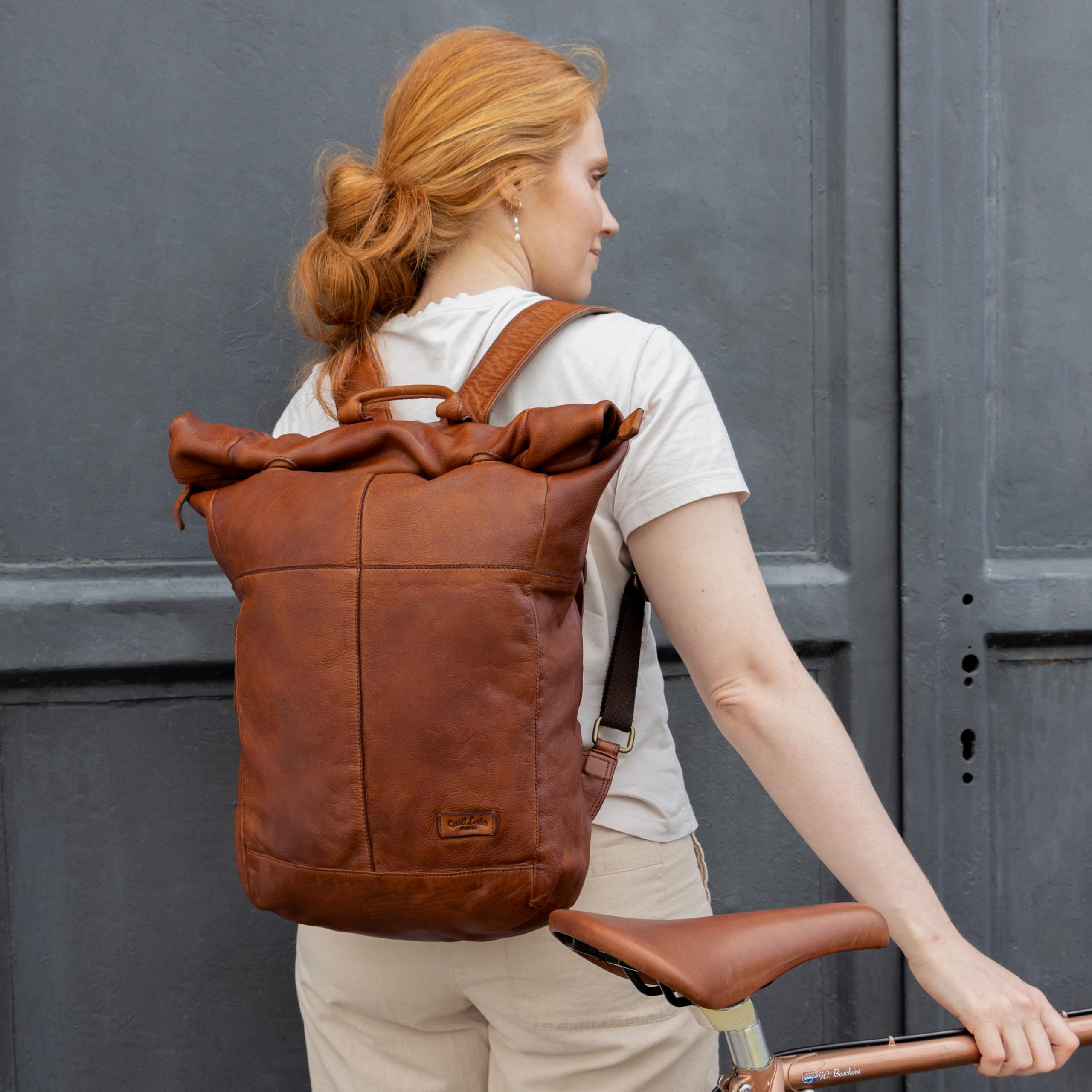 Gusti Rolltop Kurierrucksack Leder Joy Rucksack Lederrucksack Vintage Cityrucksack Outdoorrucksack Laptoptasche Unirucksack Wanderrucksack Braun Leder
