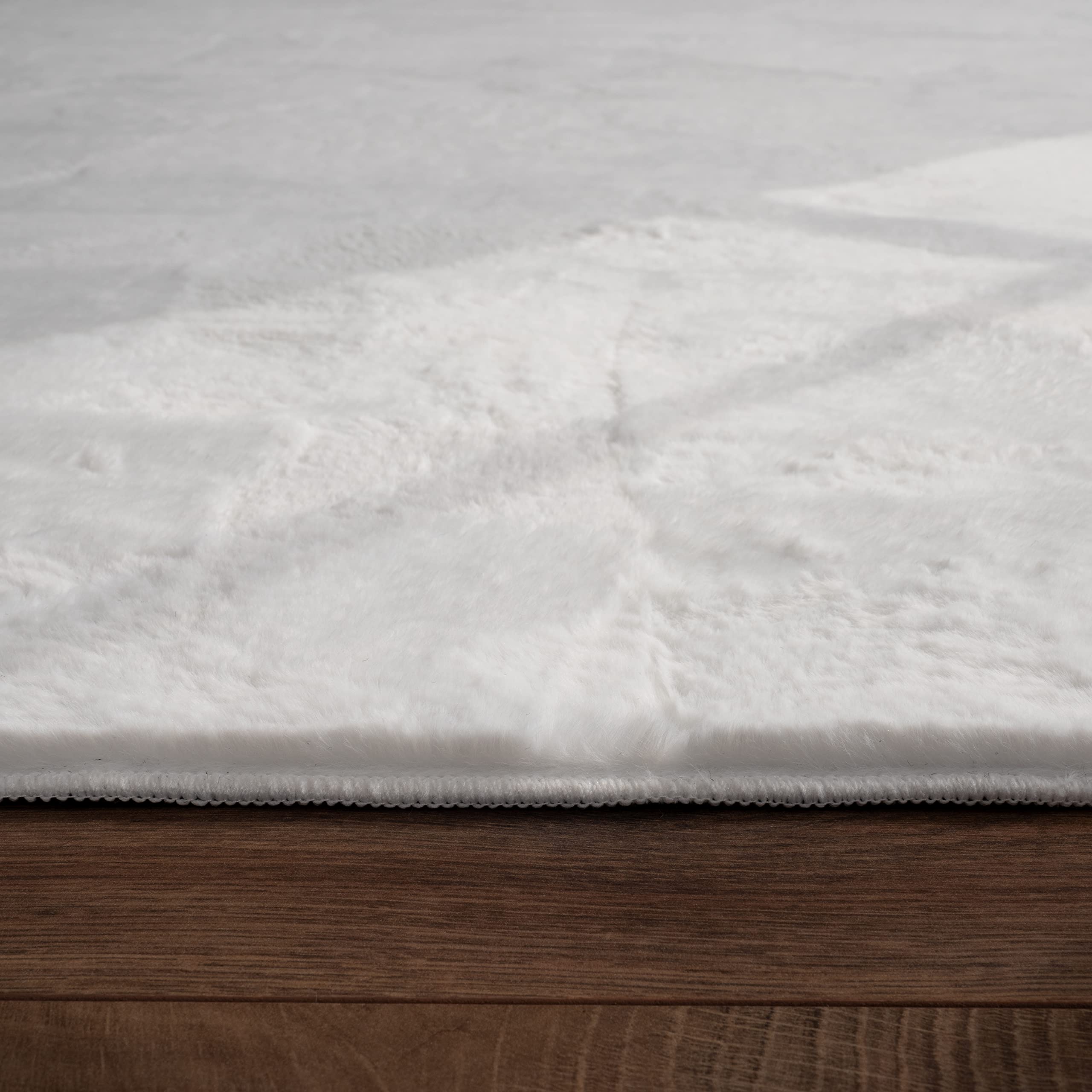 Paco Home Teppich Wohnzimmer Schlafzimmer Kunstfell Shaggy Hochflor Flauschig Soft Einfarbig Weiß, Grösse:140x200 cm