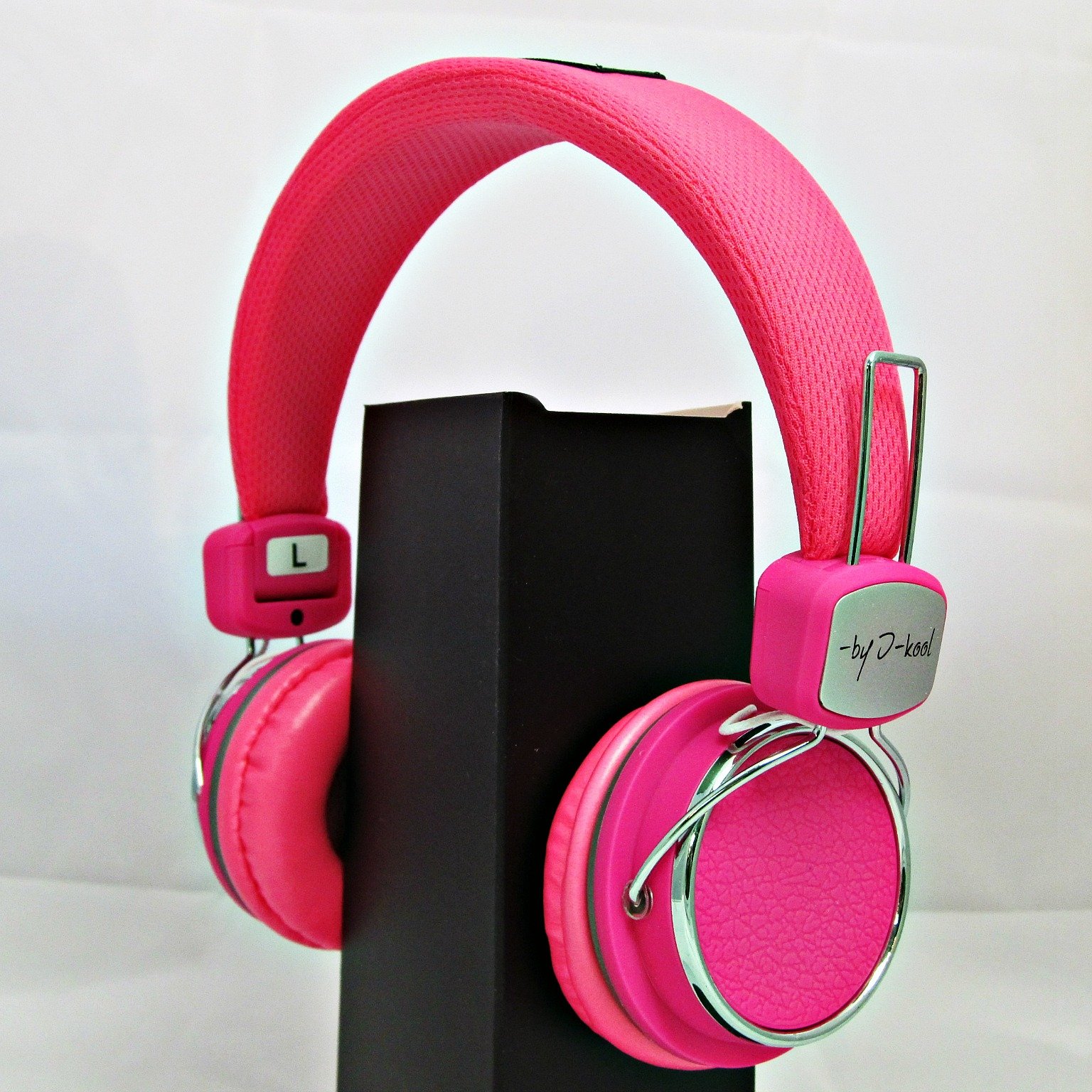 Amazon.com: Freeze Limited Edition I-kool Freeze Series Foldable Headphone  with Swivel Function (Rose) : Electronics