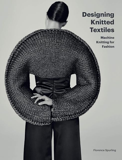 Portada de Designing Knitted Textiles