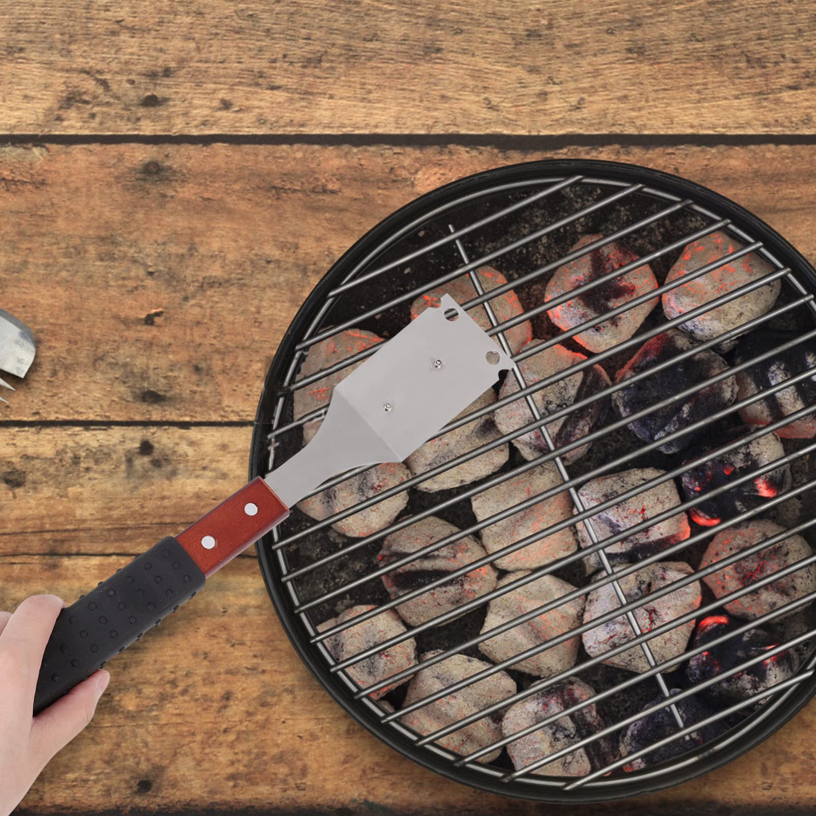 HEMOTON Spazzola E Raschietto Per Pulire Il Grill Da BBQ - Manico In Legno, Acciaio Inox
