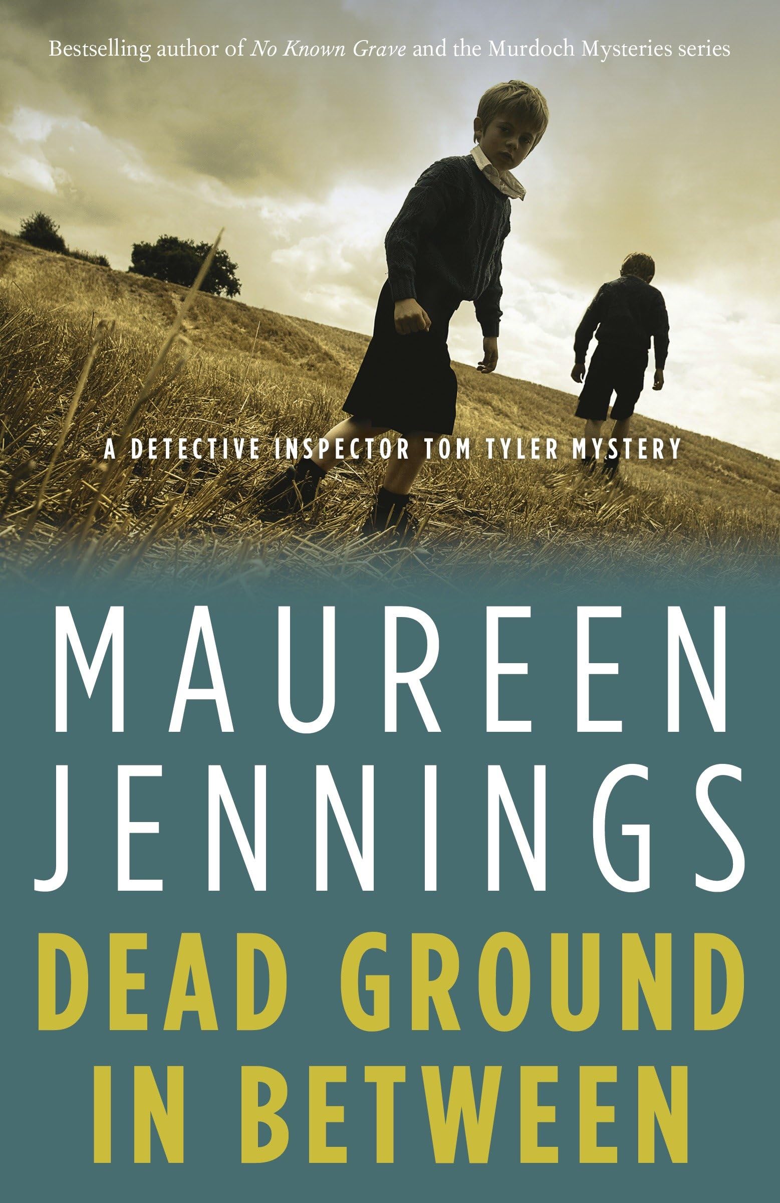 Dead Ground in Between: 4 (Tom Tyler Mystery)