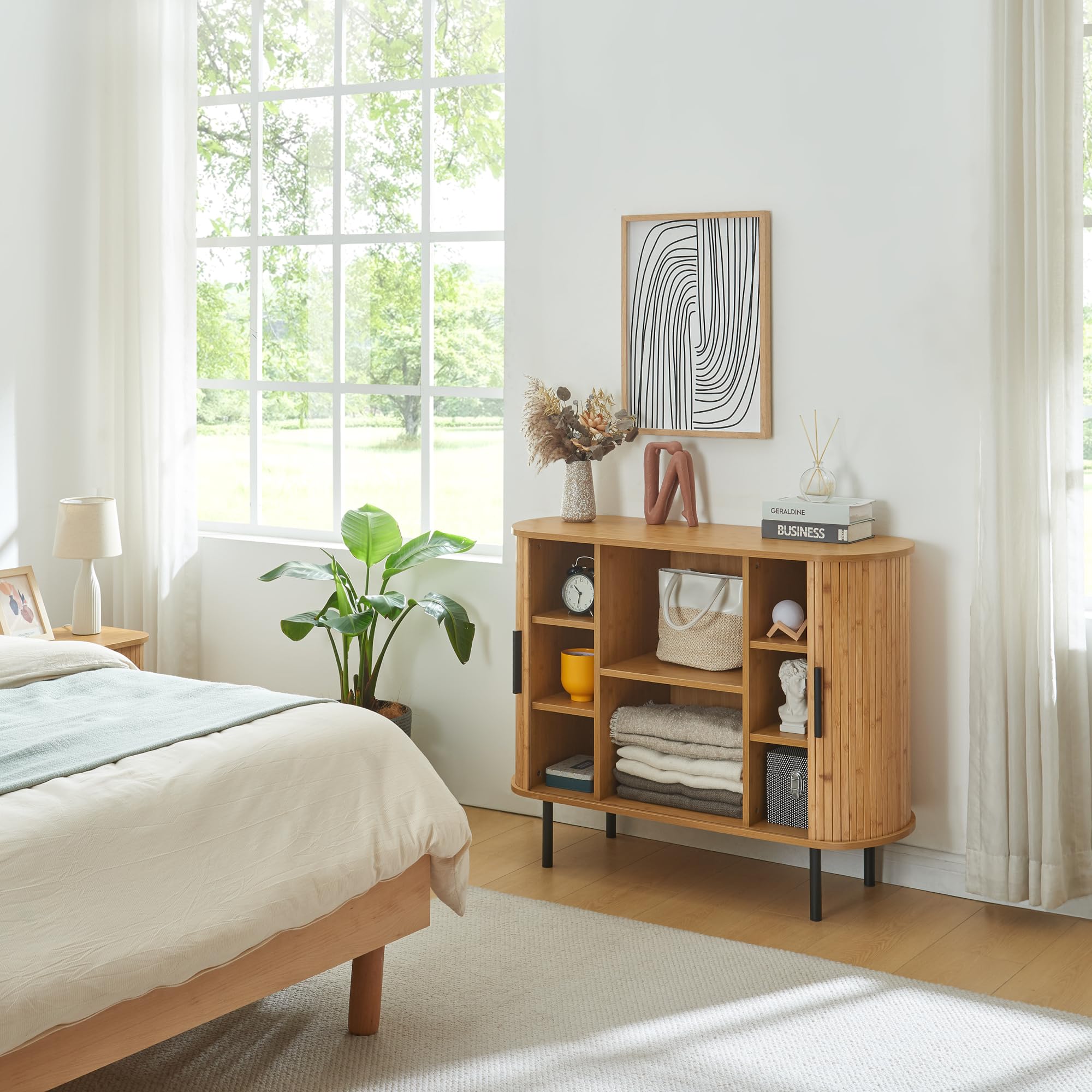 [en.casa] Buffet avec Portes Coulissantes Armoire d'Appoint Meuble Bas Placard Vaisselier Commode avec 8 Compartiments pour Salon Chambre Bureau Entrée MDF Bambou Métal 100 x 40 x 80 cm Naturel Noir