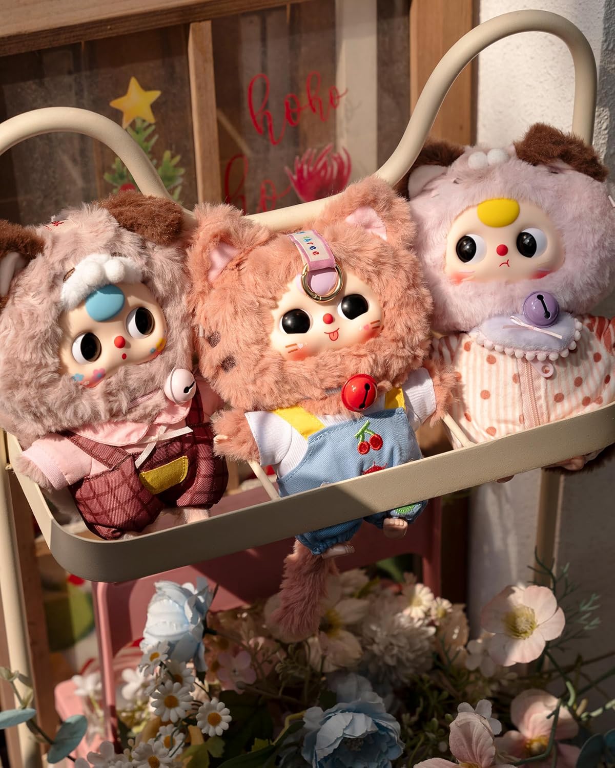 Baby Three Kitten Wardrobe Plush Blind Box Figures, Random Design Action Figures Collectible Toys Home Decorations (1PC BlindBox)
