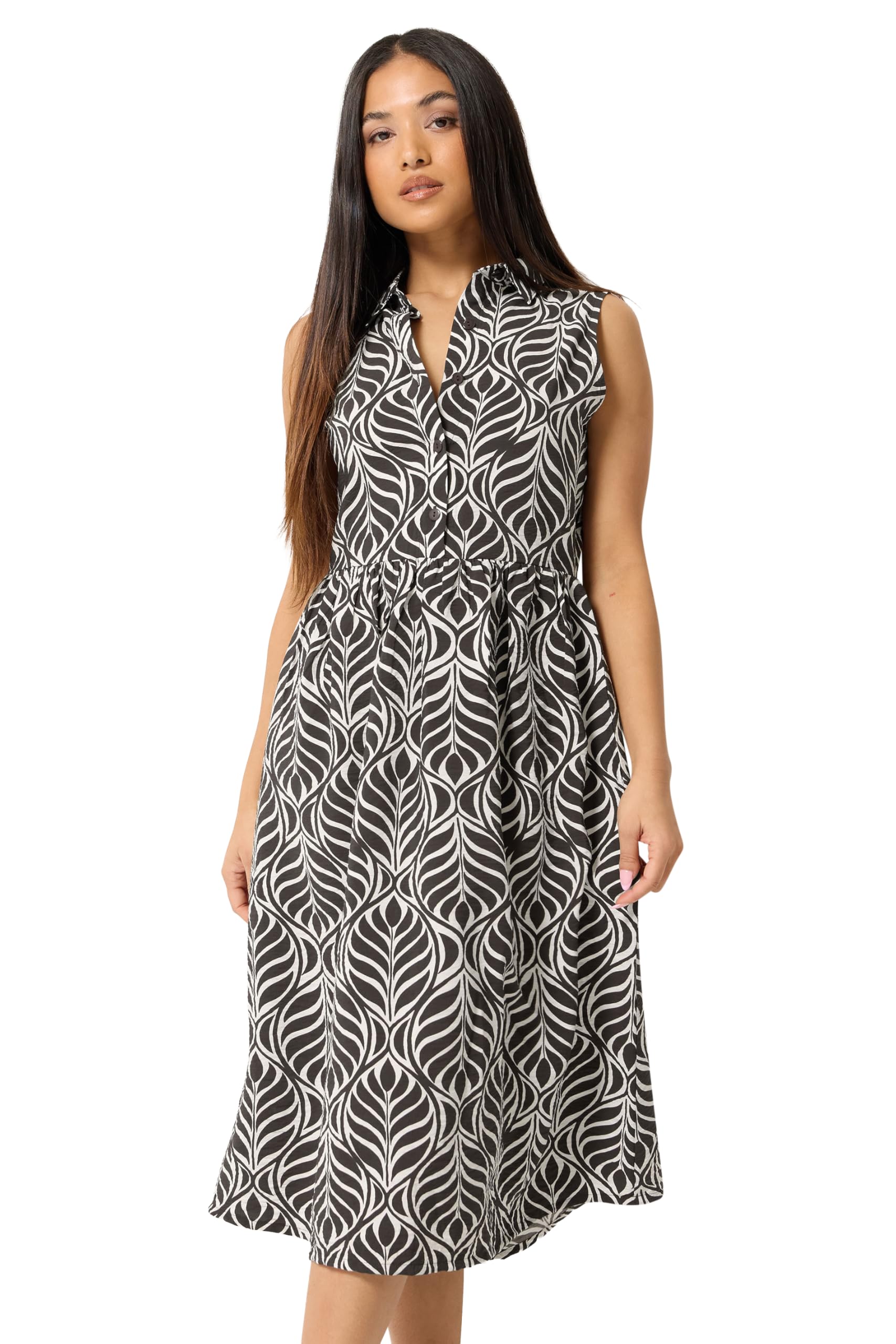 M&Co Women's Chocolate Petite Brown Abstract Print Sleeveless Shirt Dress