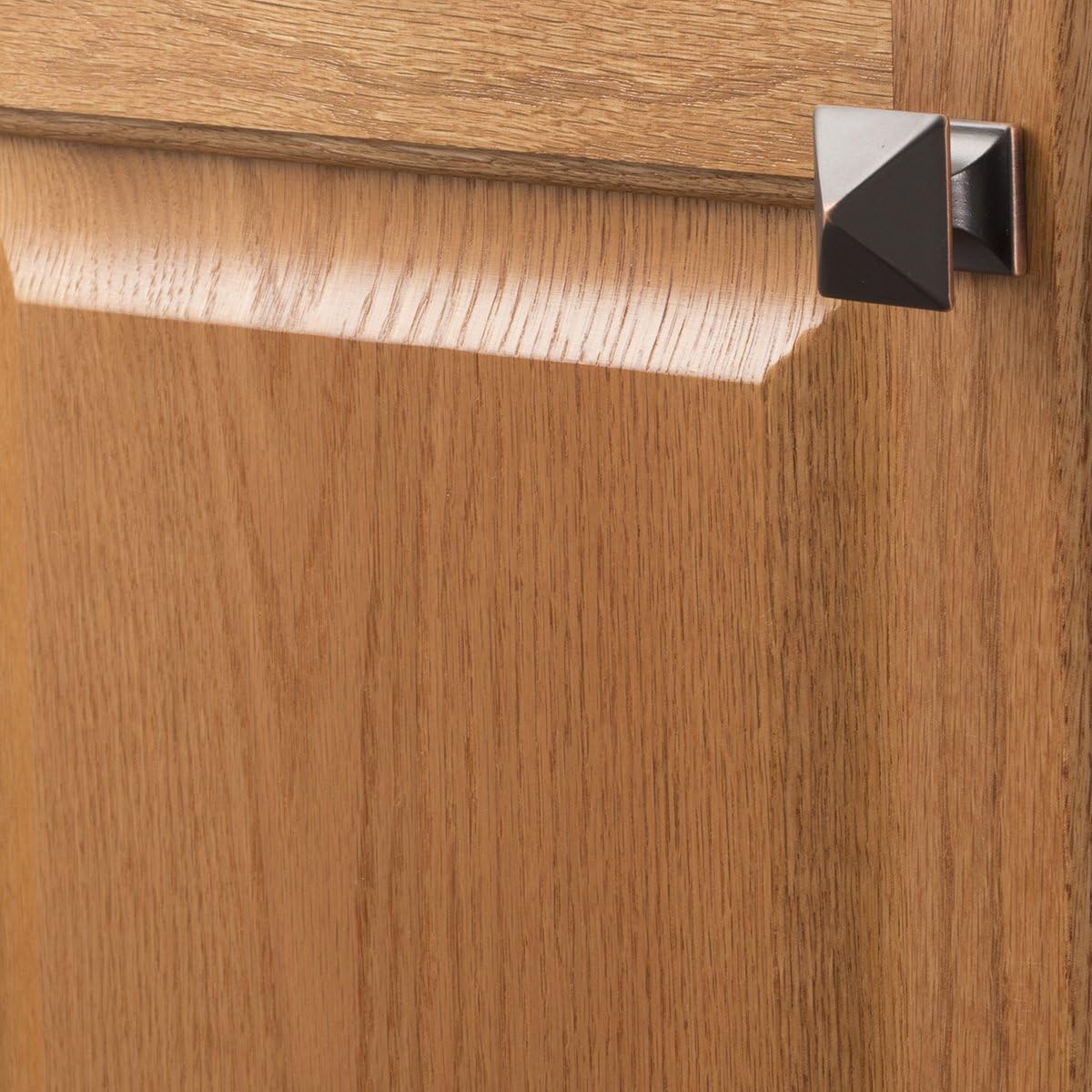 Oil-Rubbed Bronze Square Cabinet Knob with Mounting Hardware