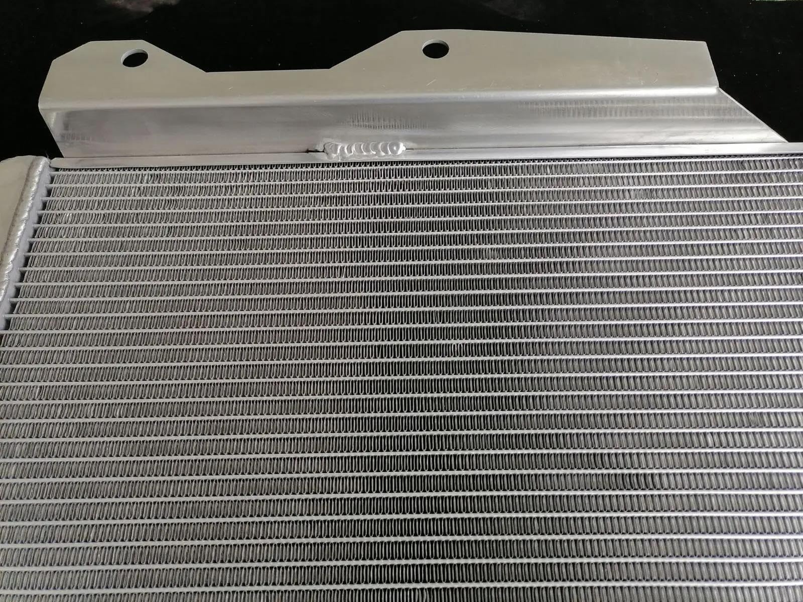 Radiatore In Alluminio Per Toyota Per Land Cruiser LJ70 LJ71 LJ73 LJ77 LJ78 2LTE 2.4TD 1990 1991 1992 1993 Radiatore Raffreddamento