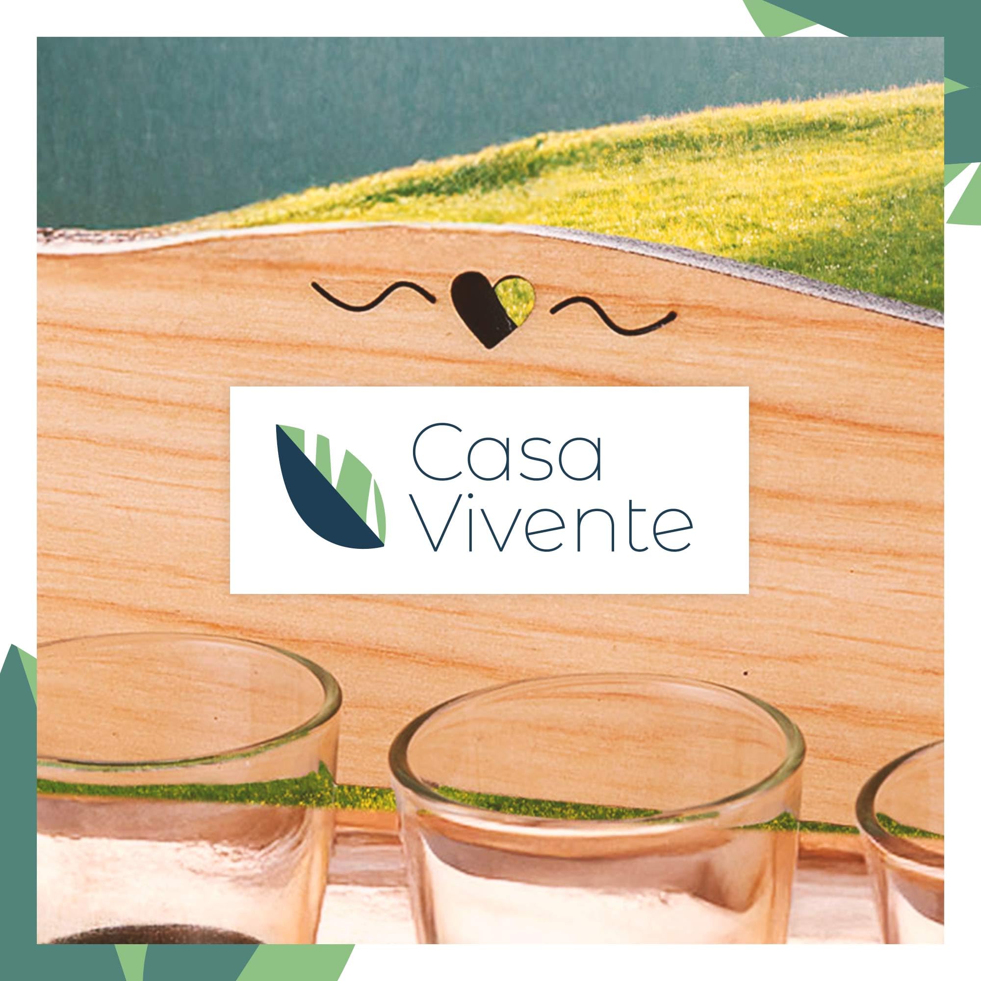 Casa Vivente Panchina per Shot in Legno con 4 Bicchierini in Vetro Inclusi, Incisione Non Importa Cosa Si Beve, Accessori Decorativi, Idea Regalo Originale per Anniversari, Matrimoni o Compleanni